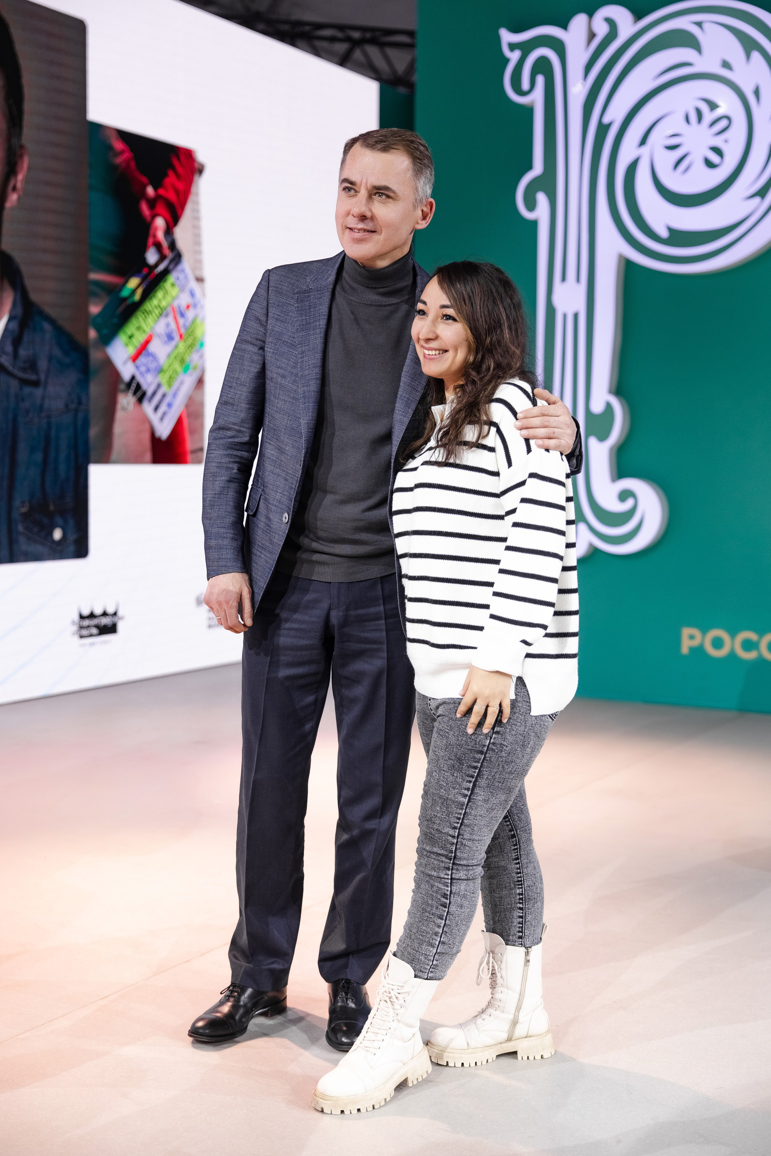 Выставка Россия: наша культура. Свадебный репортажный фотограф в Москве