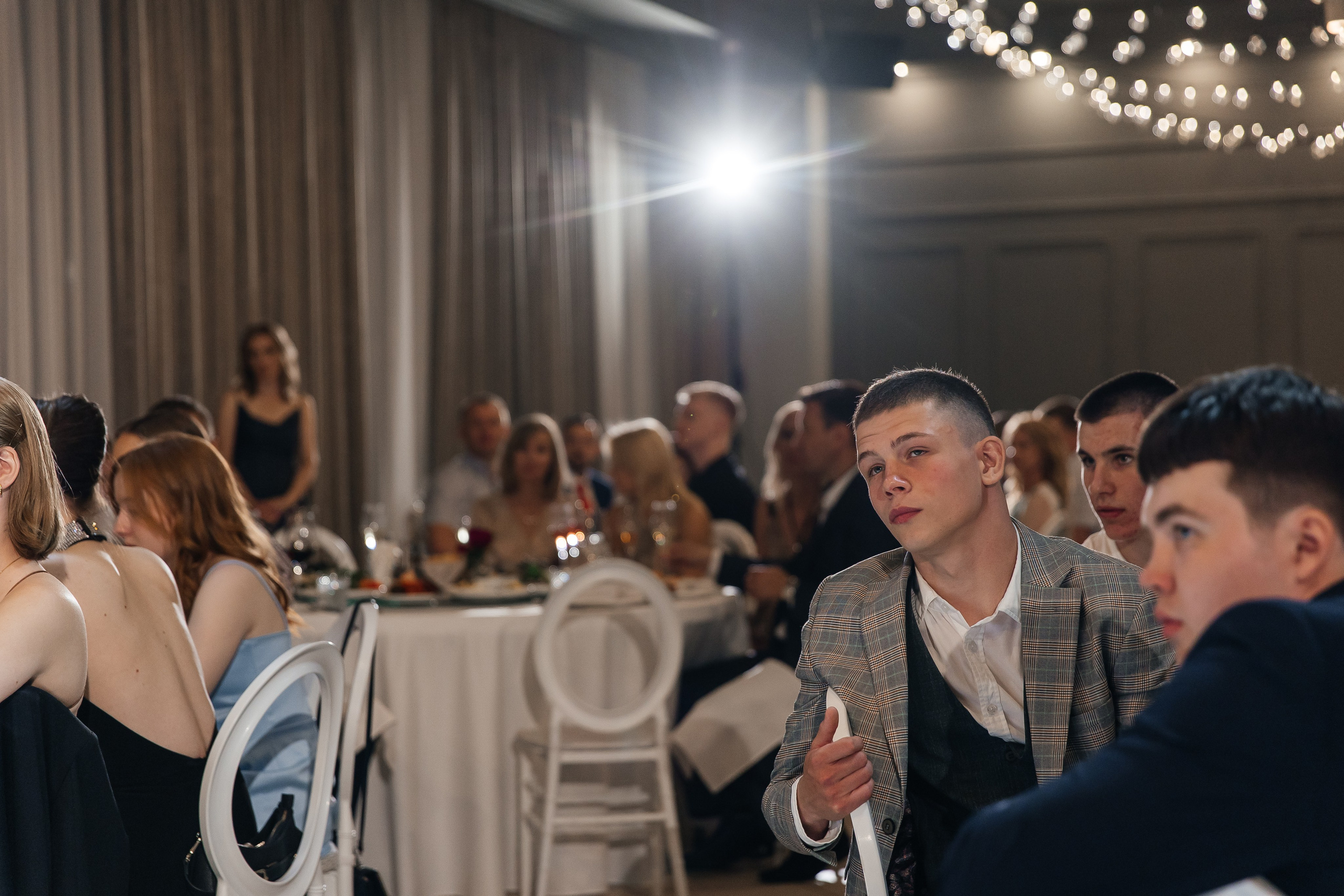 2023-06-23 Выпускной МБОУ СОШ № 10. Фотограф в Красноярске