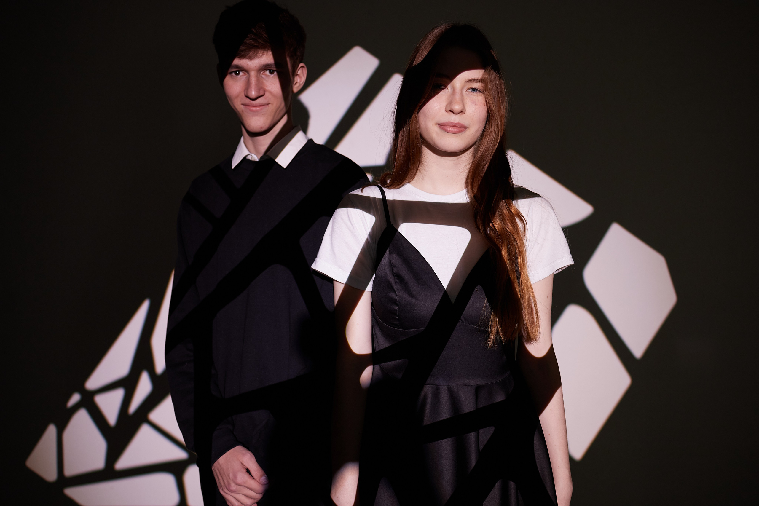 Заказать выпускной школьный альбом Тюмень. Выпускные альбомы в Тюмени для школ, садов, вузов спортивных секций