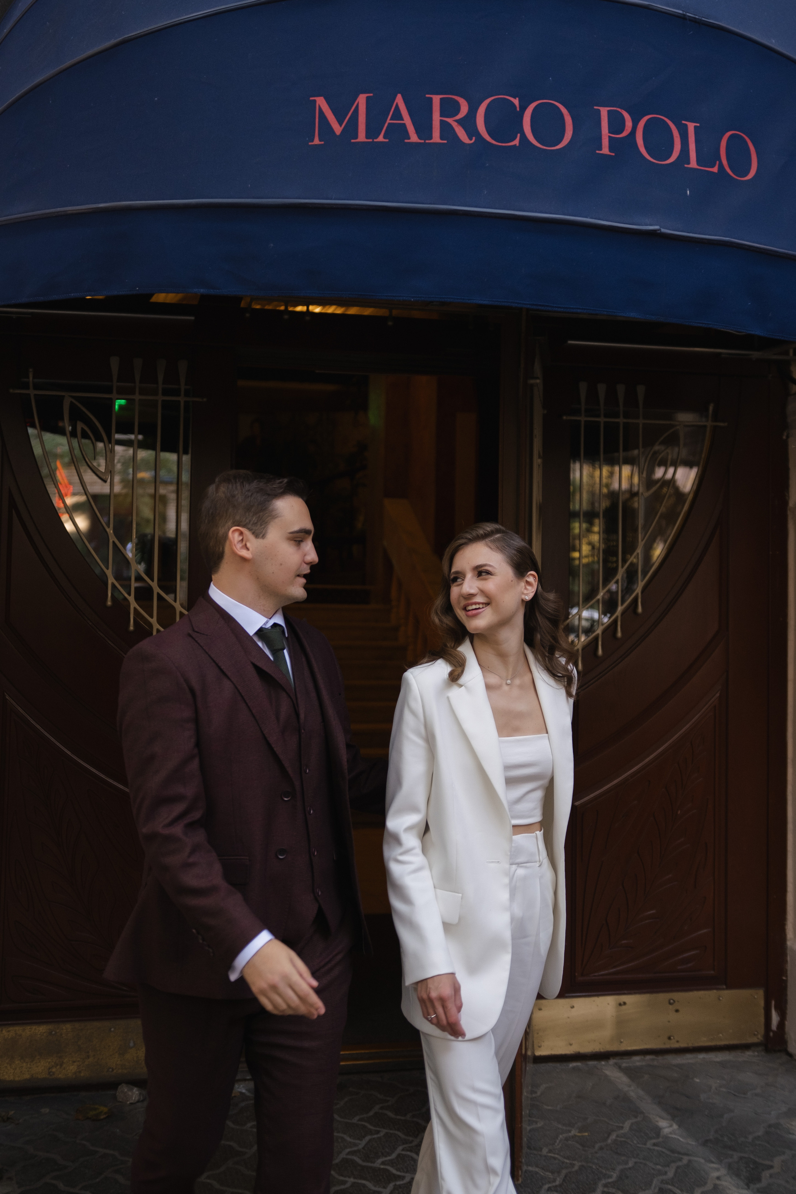 А вы будете пиццу?