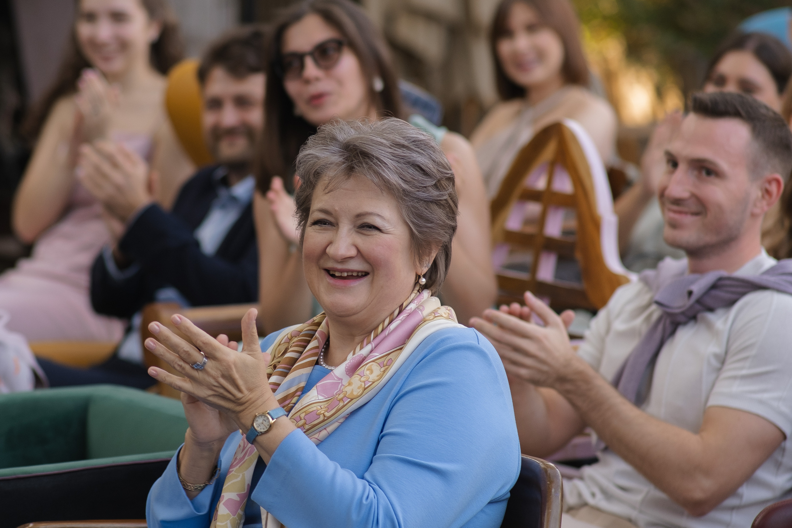 А вы будете пиццу?