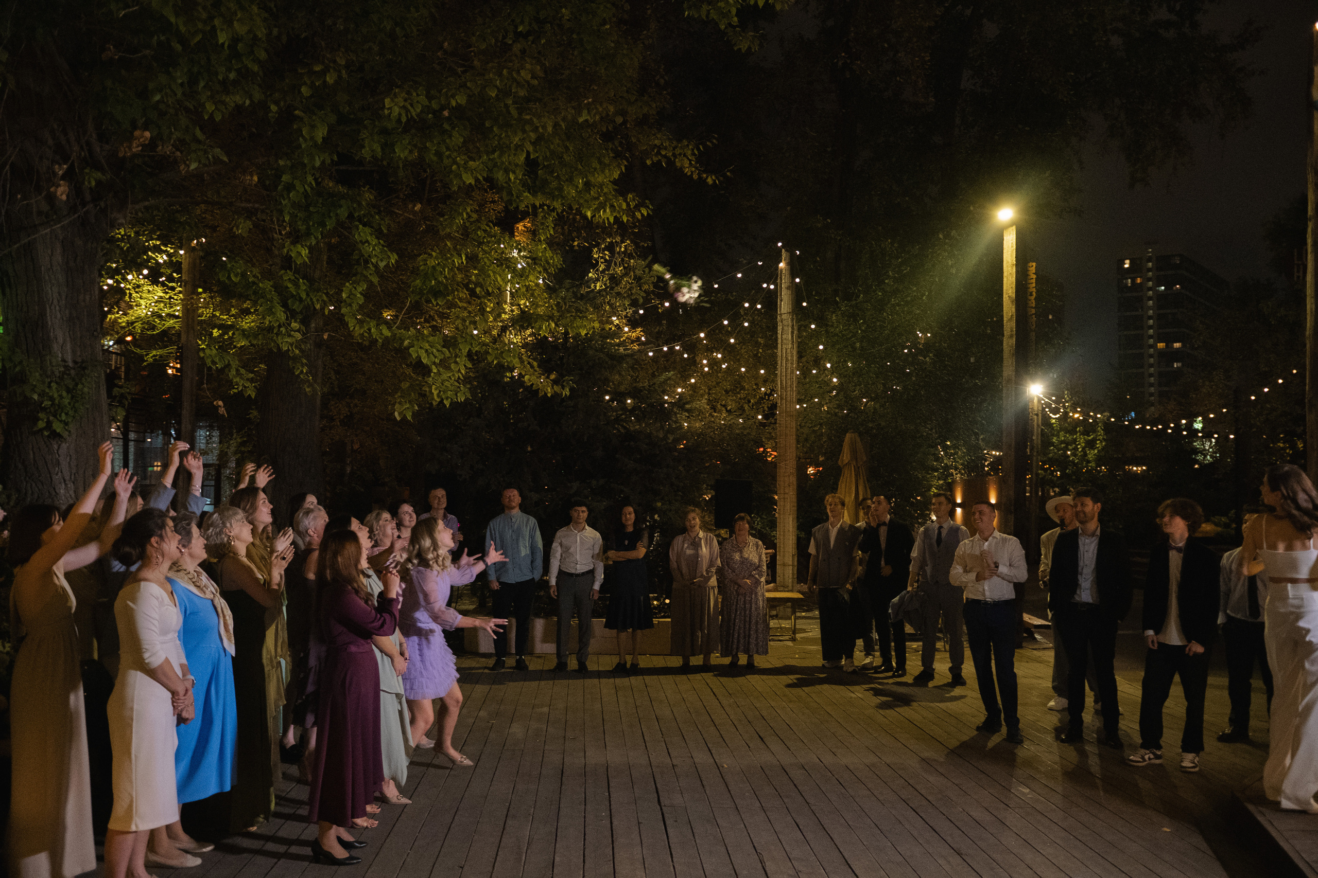 А вы будете пиццу?