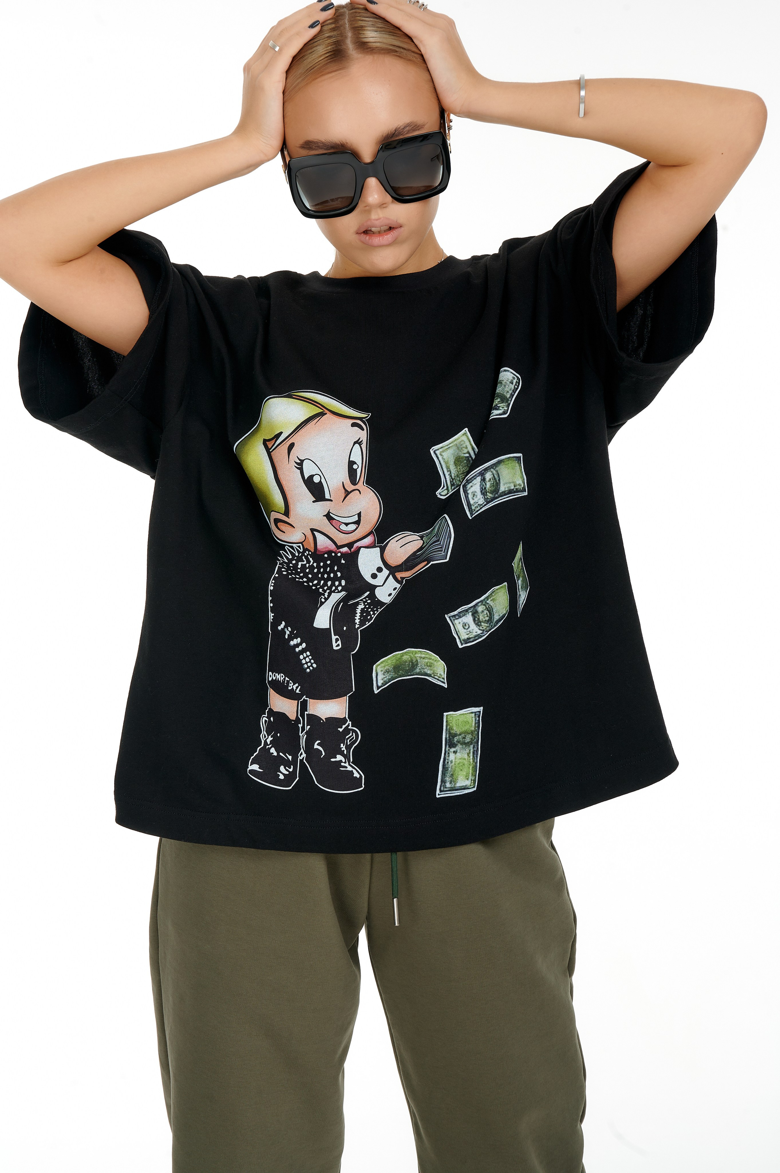 Съёмка одежды на модели для продвижения местного бренда из Екатеринбурга