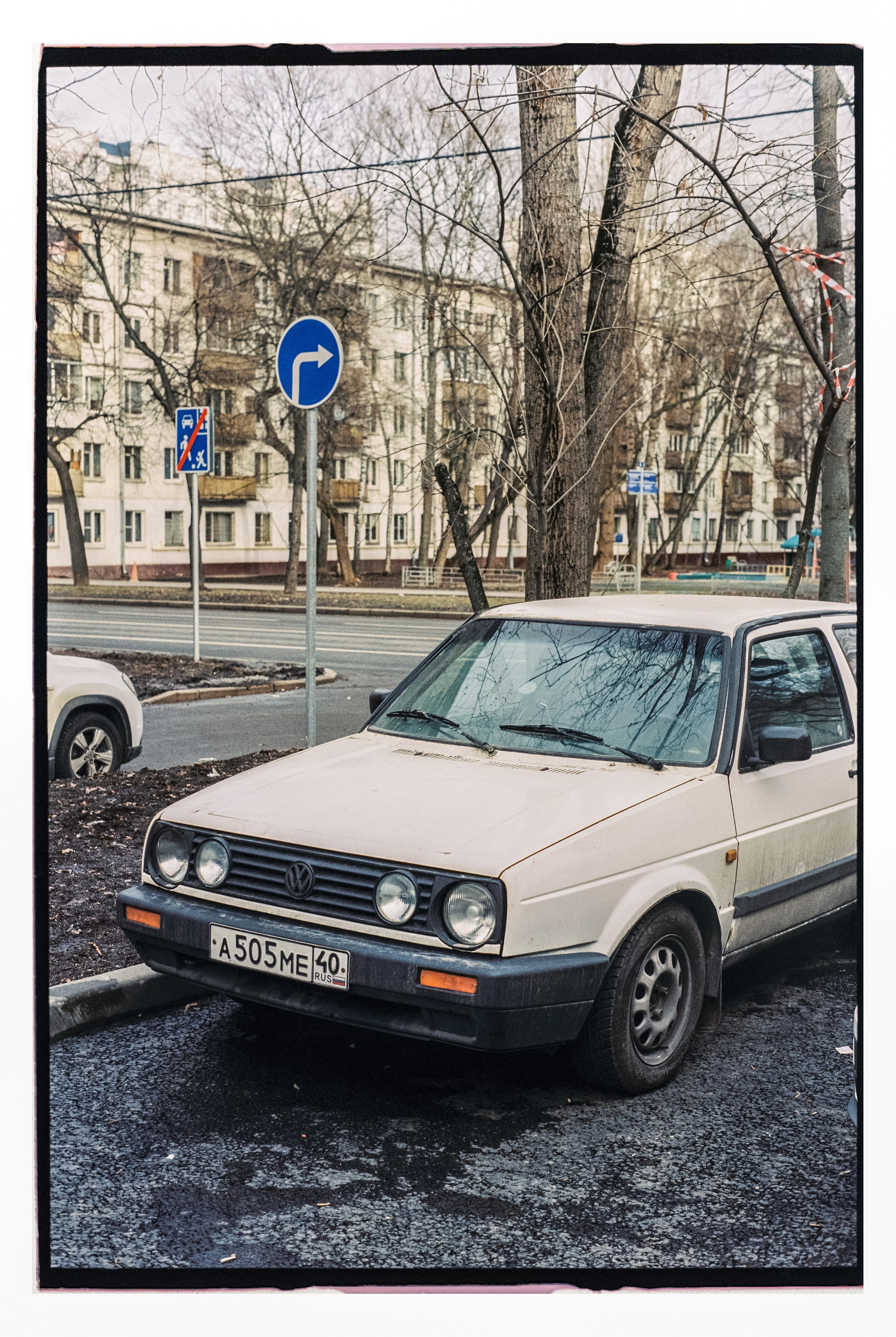 CARS. ANNA — PHOTOGRAPHER