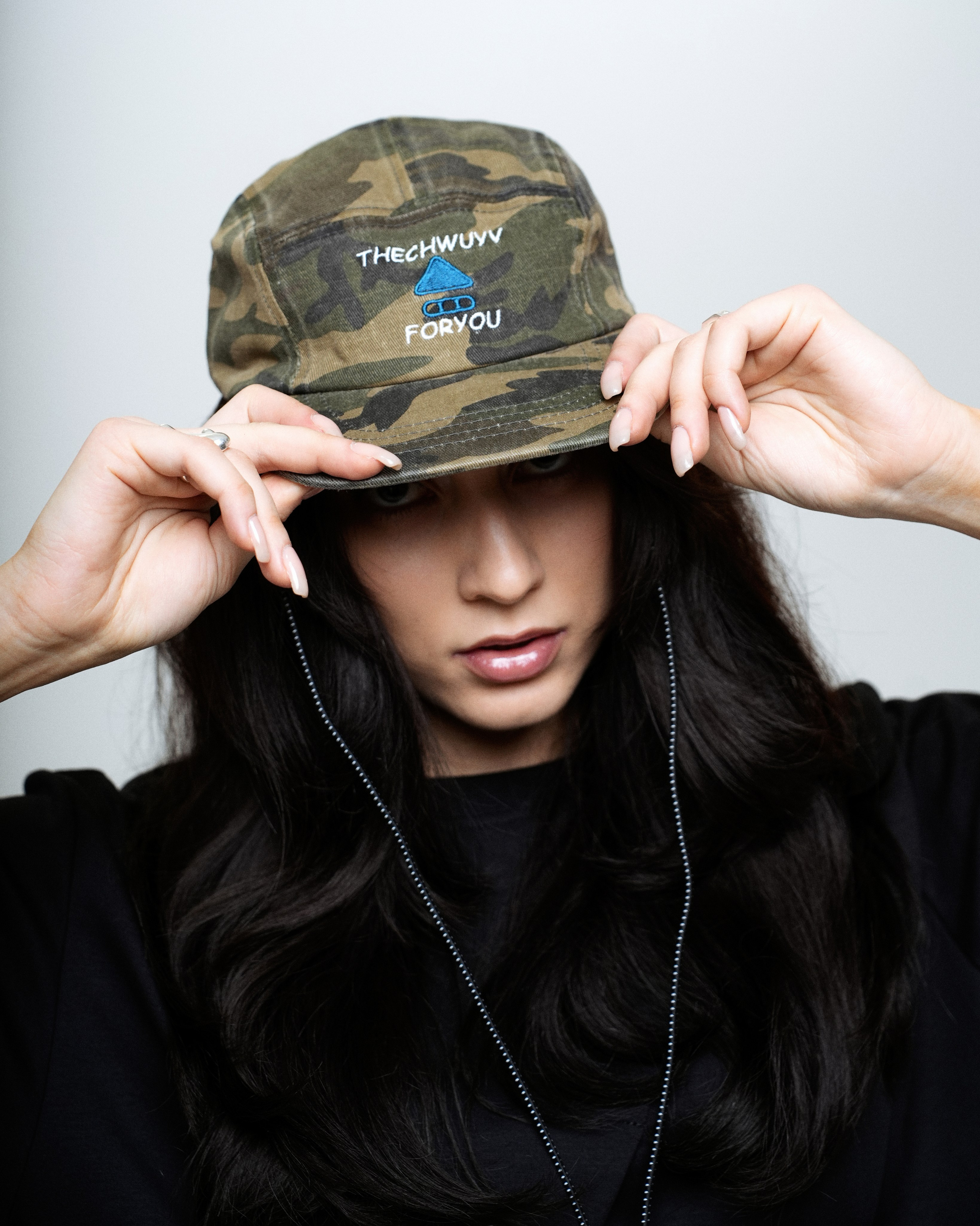 WAYS S'25 summer catalog. ANNA — PHOTOGRAPHER