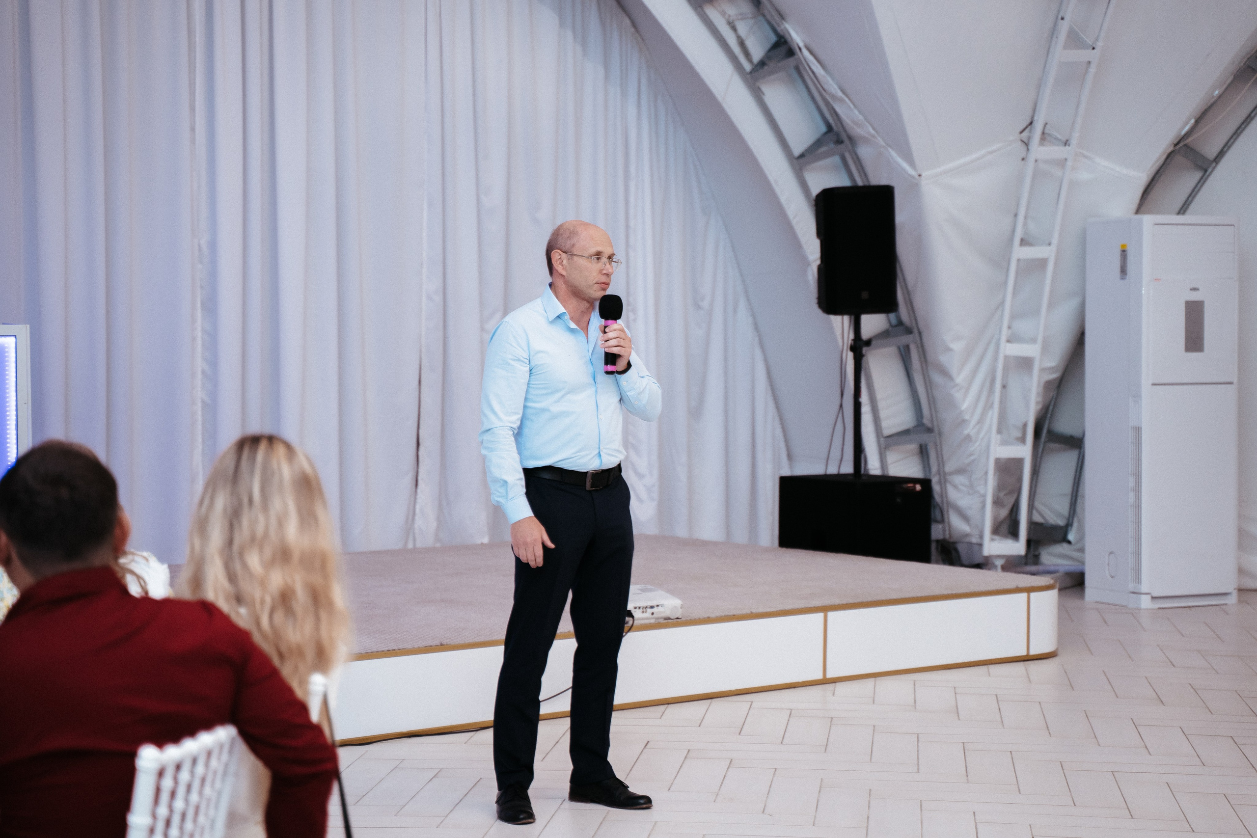 Ави Центр. Свадебный фотограф в Симферополе