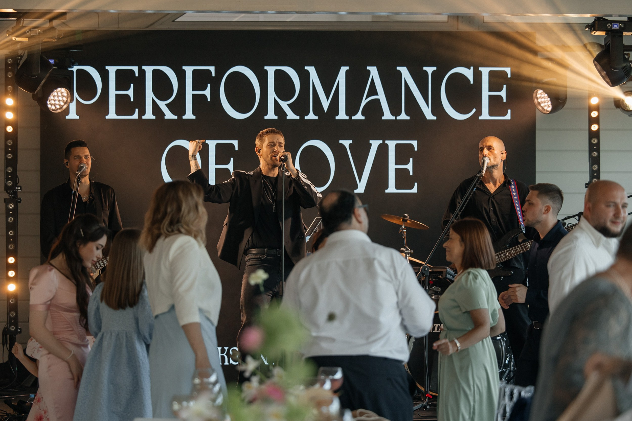 Perfomance of love. Свадебный фотограф Москва