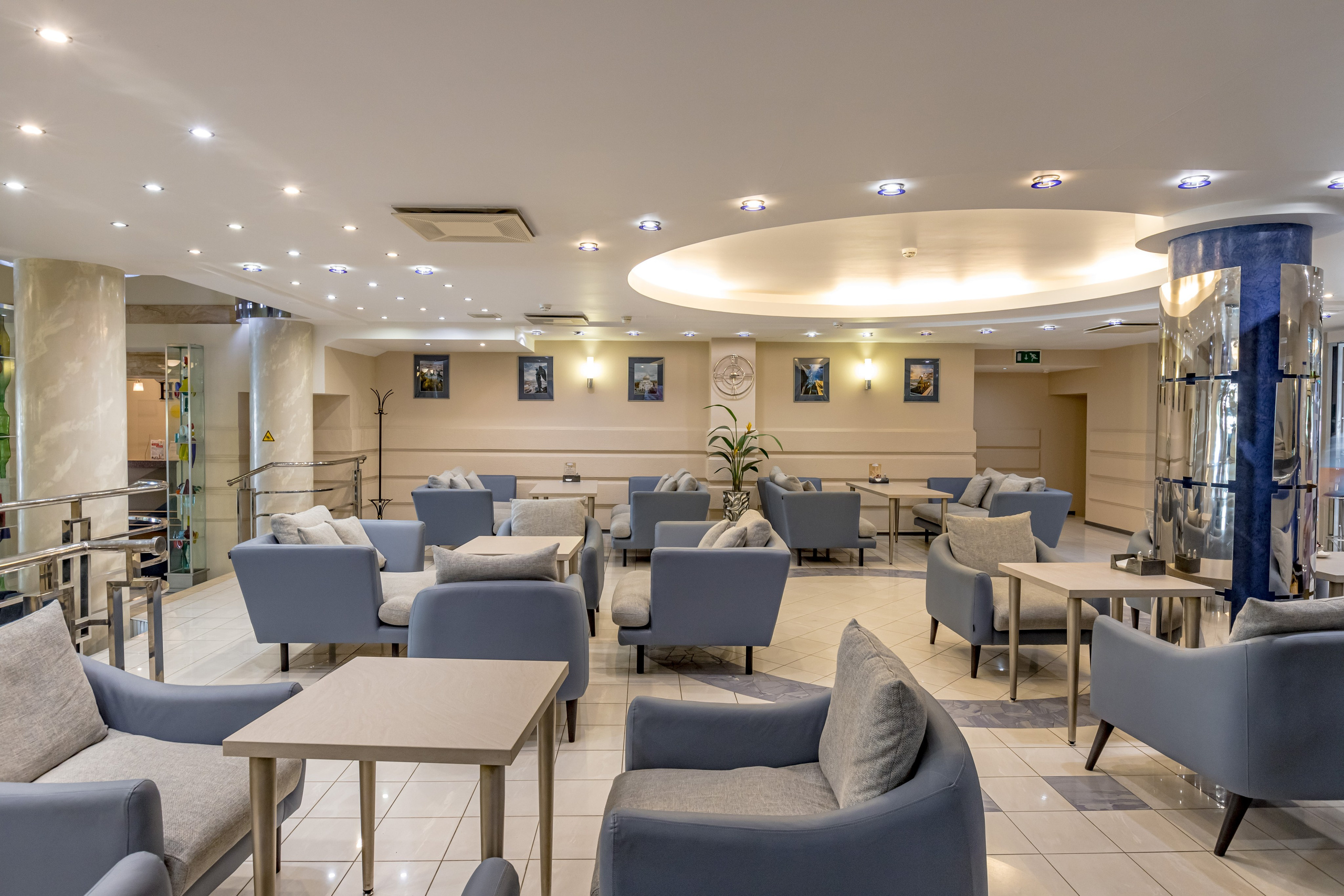 Лобби отеля «Нептун». Фотограф Махлаева Виктория/Санкт-Петербург