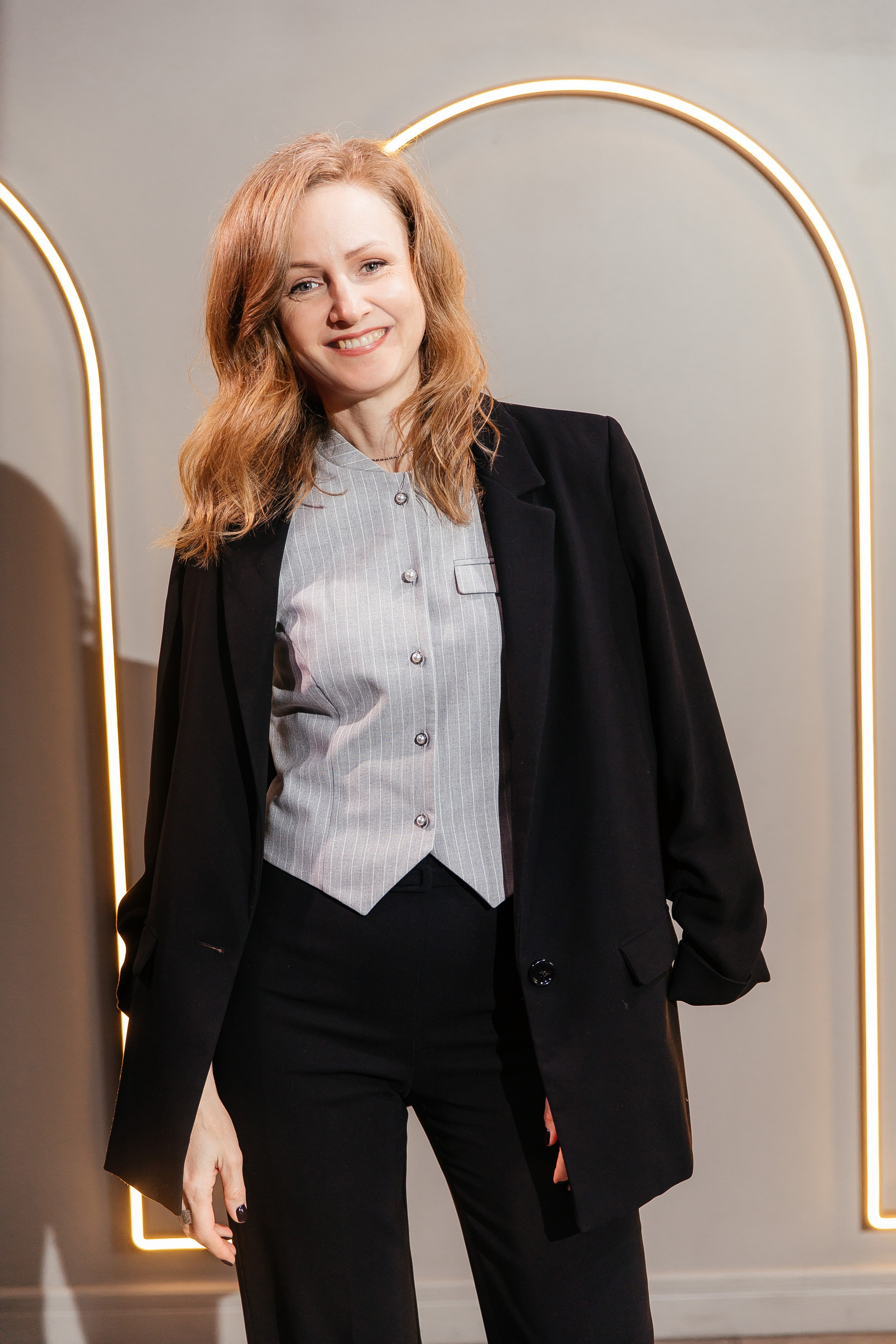 Презентация новинок систем света Maytoni в One way loft. Фотограф в Красноярске Надежда Воскресенская