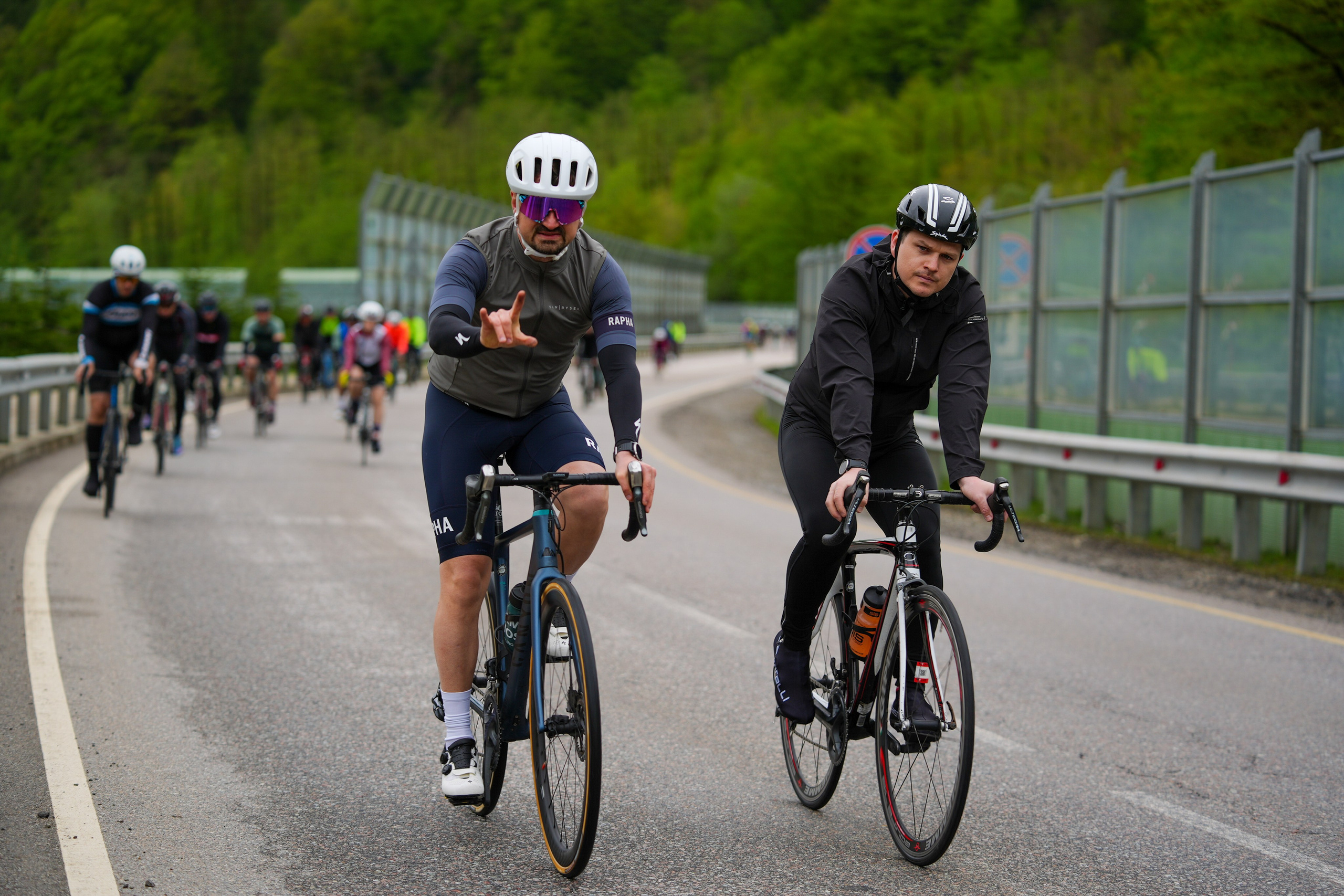 Велогонка «Три горы» на курортах горного кластера Красная Поляна. Репортажный фотограф в Красной Поляне и Сочи Павлюченко Екатерина