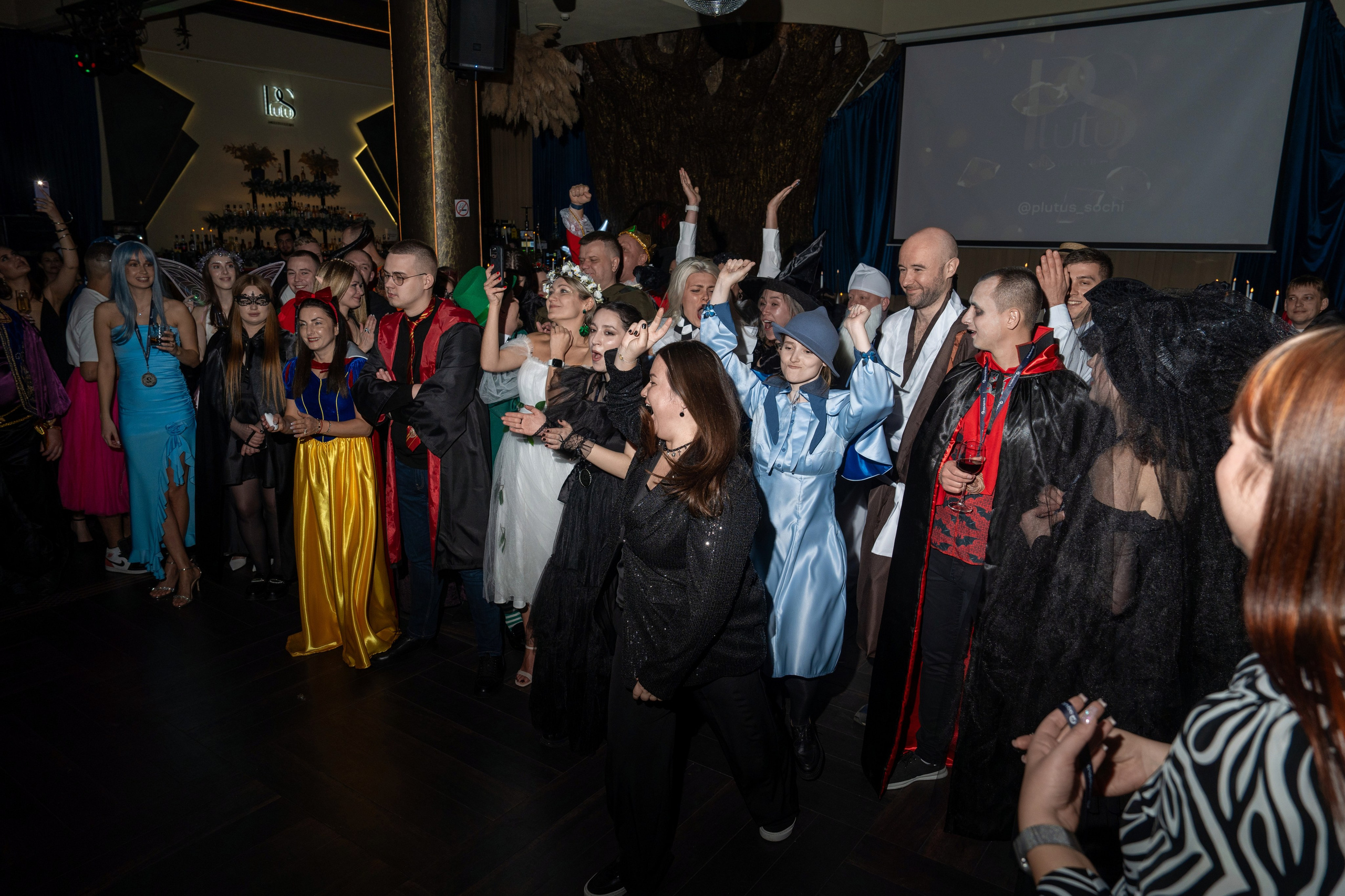 Гала-ужи «Акваполис». Репортажный фотограф в Красной Поляне и Сочи Павлюченко Екатерина