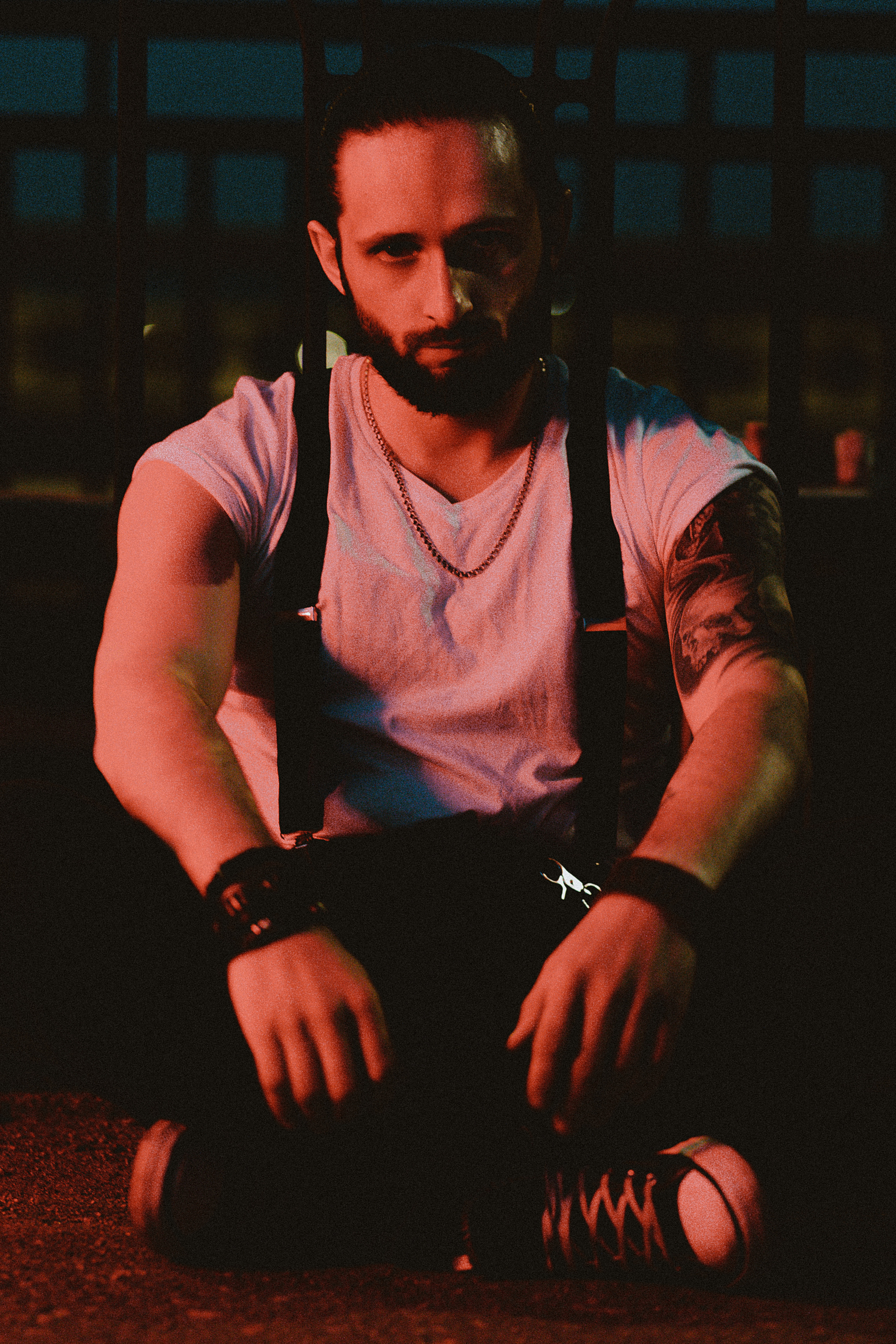 На мосту. Портретный фотограф