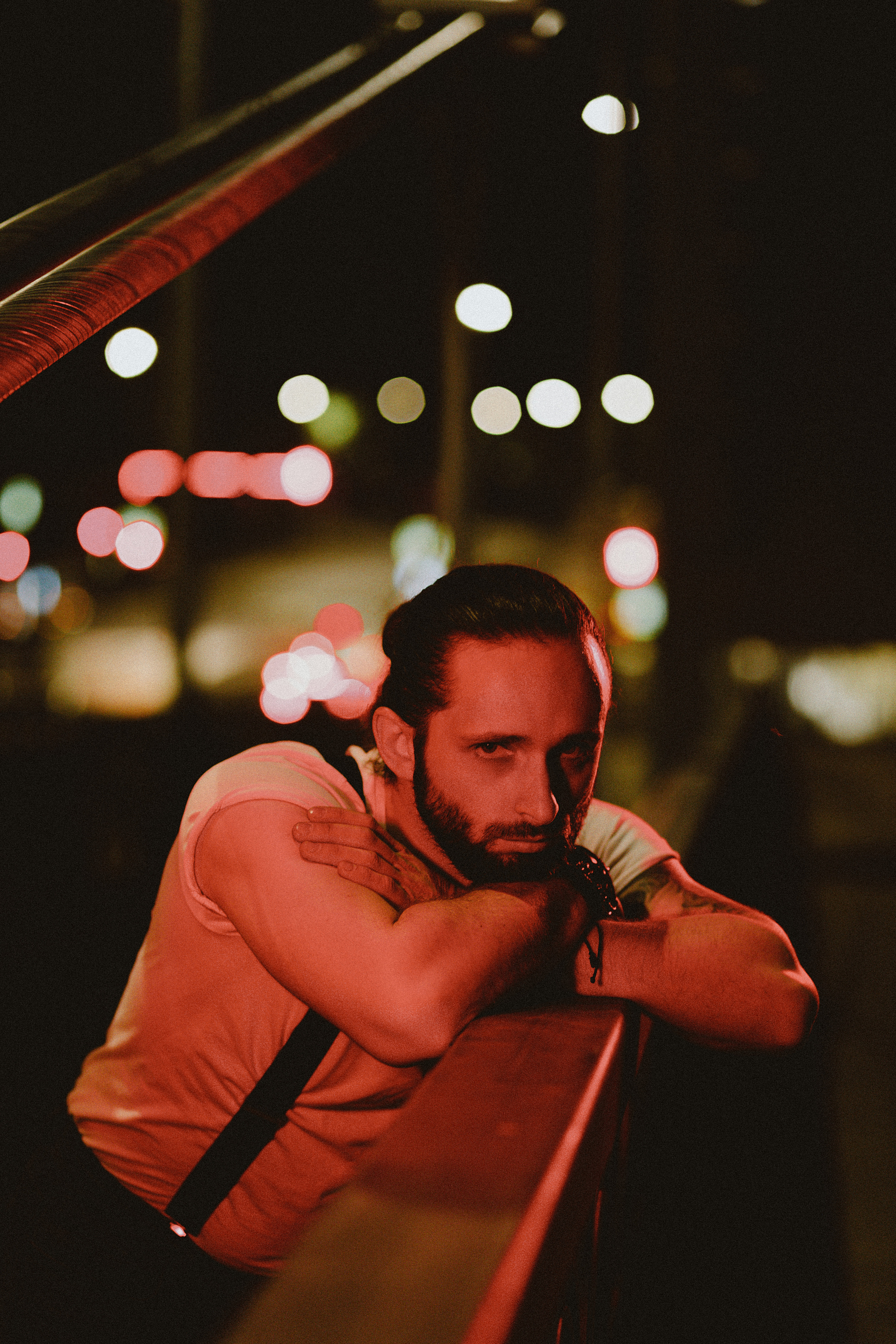 На мосту. Портретный фотограф