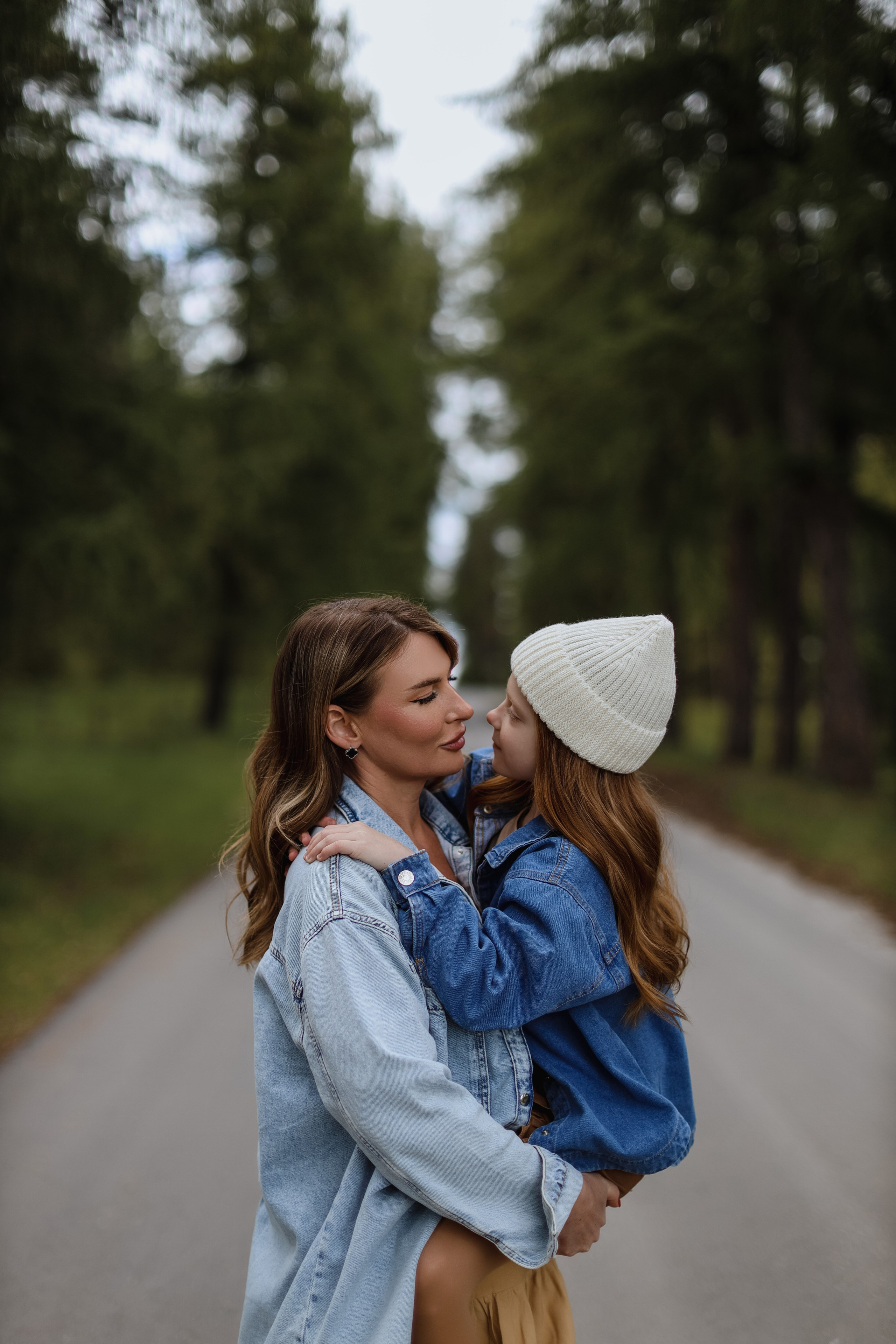 Оля и Злата