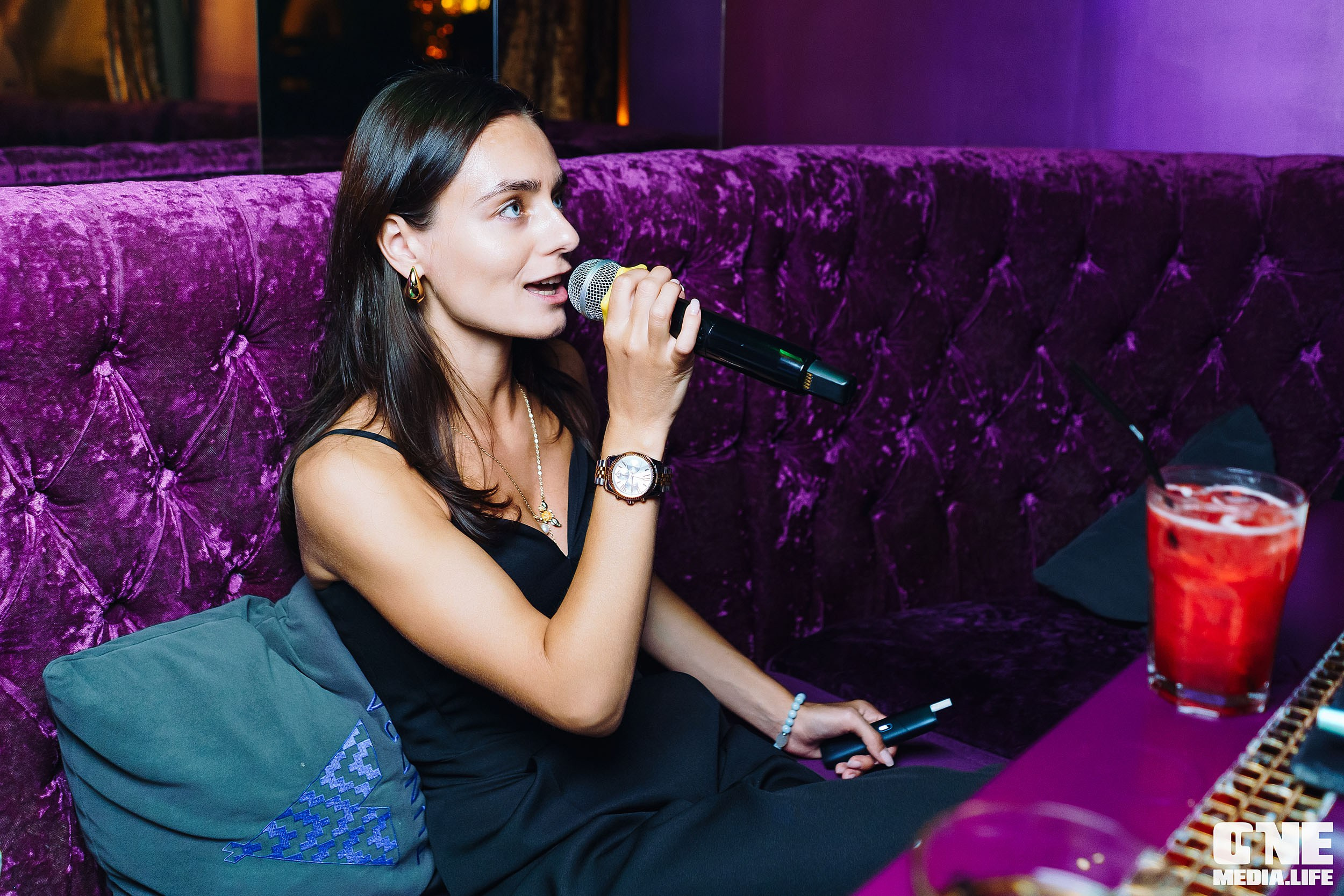 Фоторепортаж из караоке-клуба Эйфория. One Media Life: фоторепортажи, фотоотчеты с мероприятий и заведений