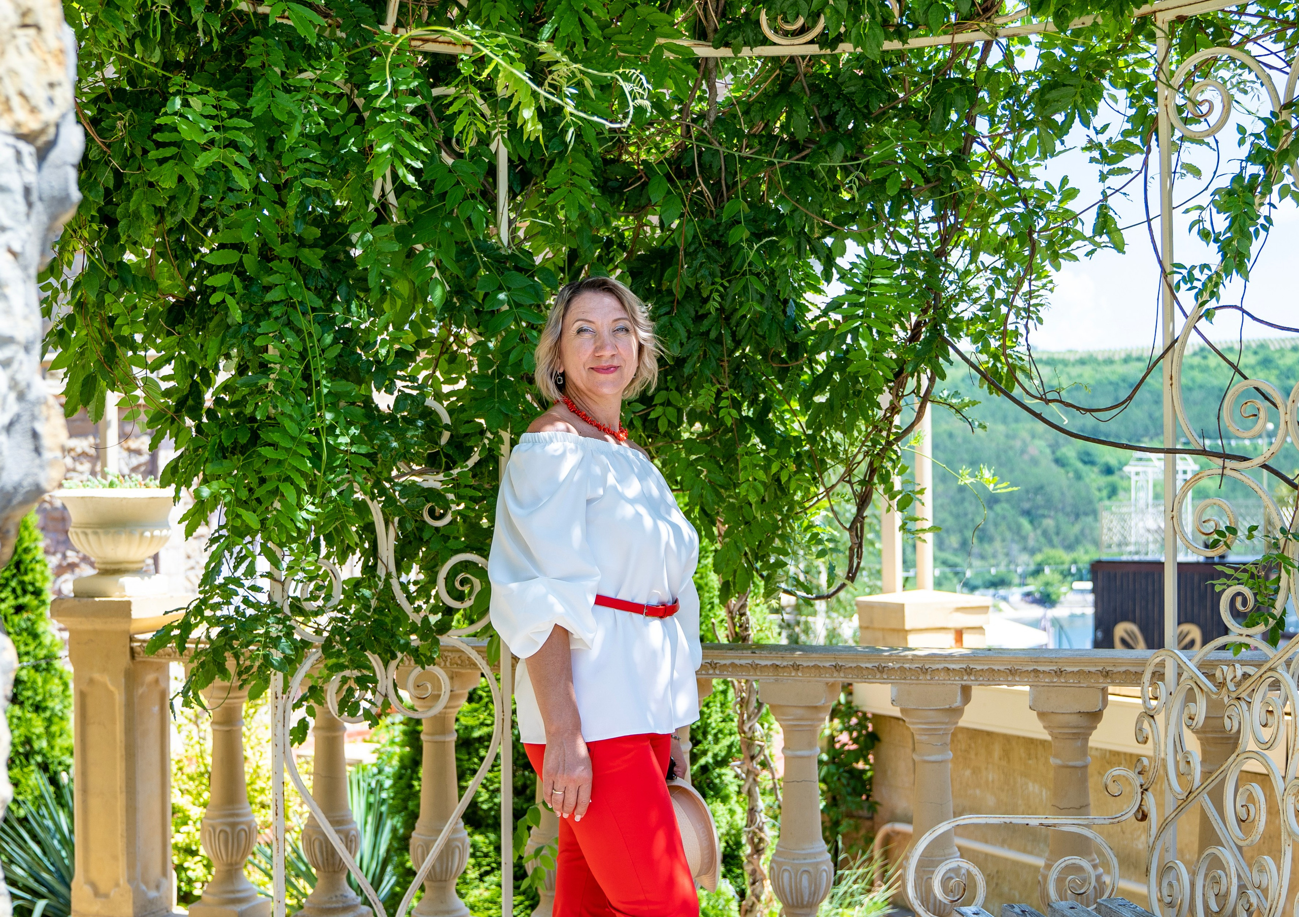 Фотосессия в Абрау-Дюрсо летом. Семейный и детский фотограф Екатерина Черняева. Снимаю портреты, love story, фотопрогулки, работаю на улице, в кафе, студии, дома у клиента