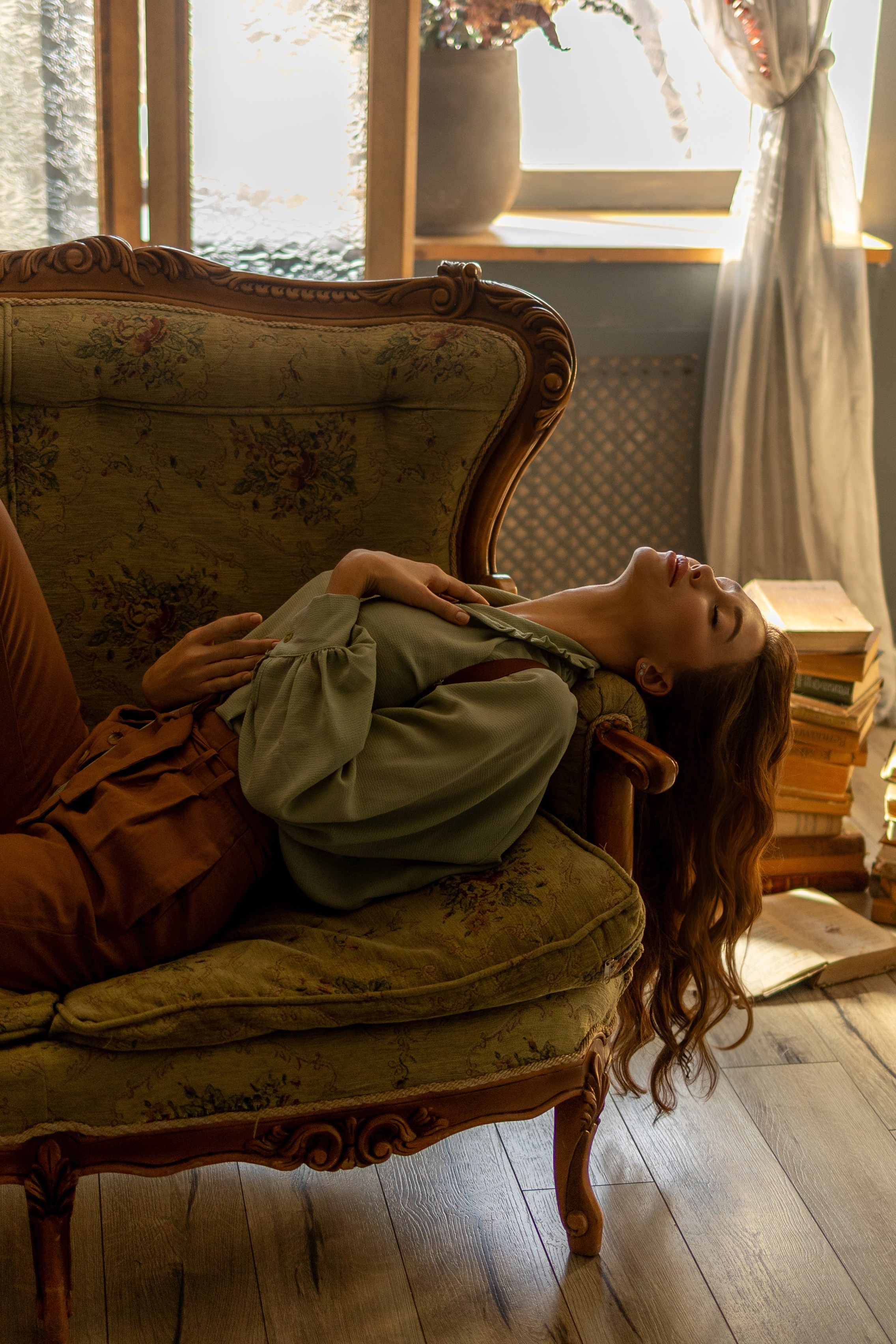 Julia. Portraiture & lifestyle photographer in Dubai/Almaty, Olga Chernyak