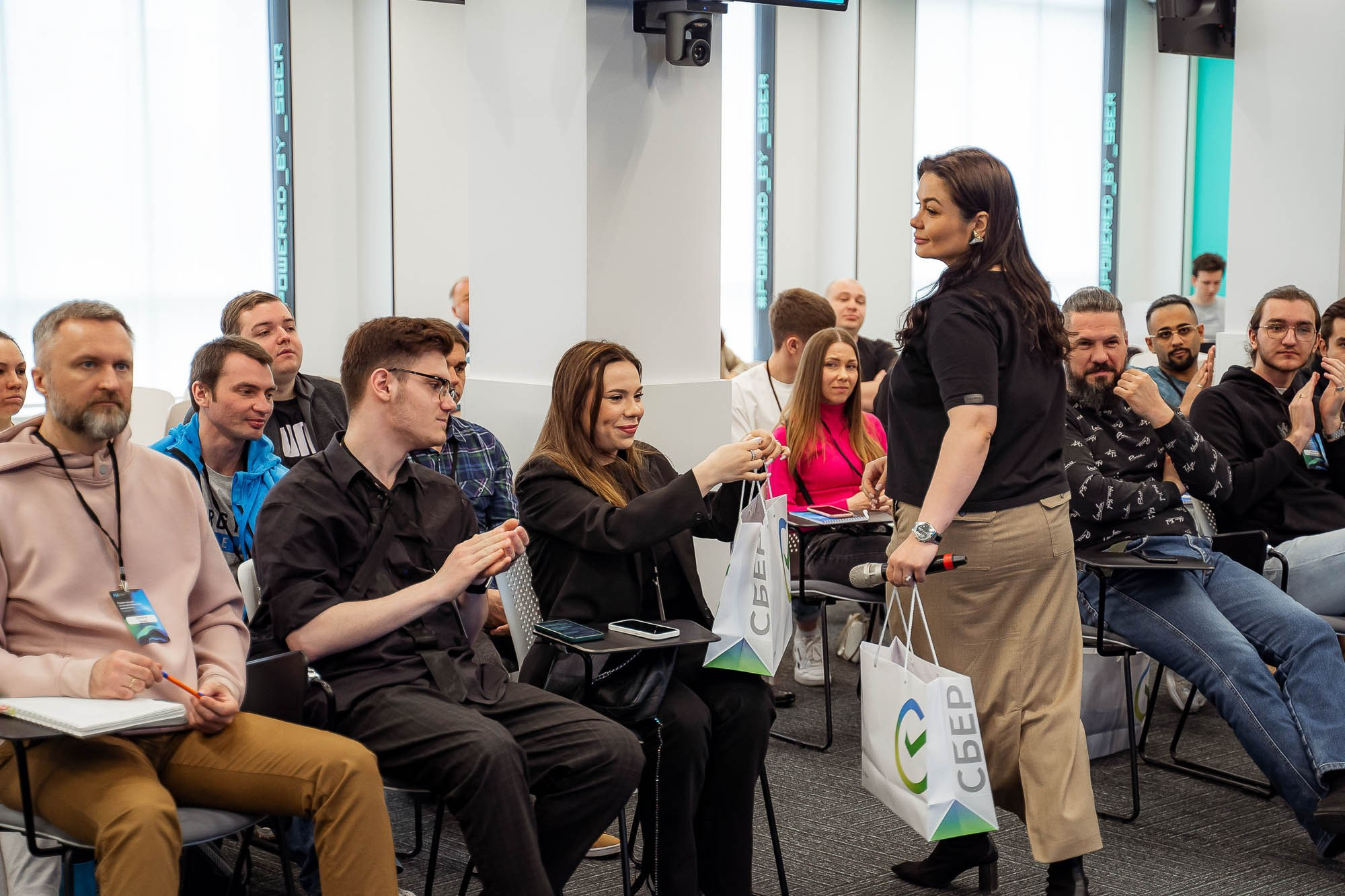 СБЕР AIJ в Школе 21. Сергей Кошкин. Репортажная и ивент-фотография в Сургуте