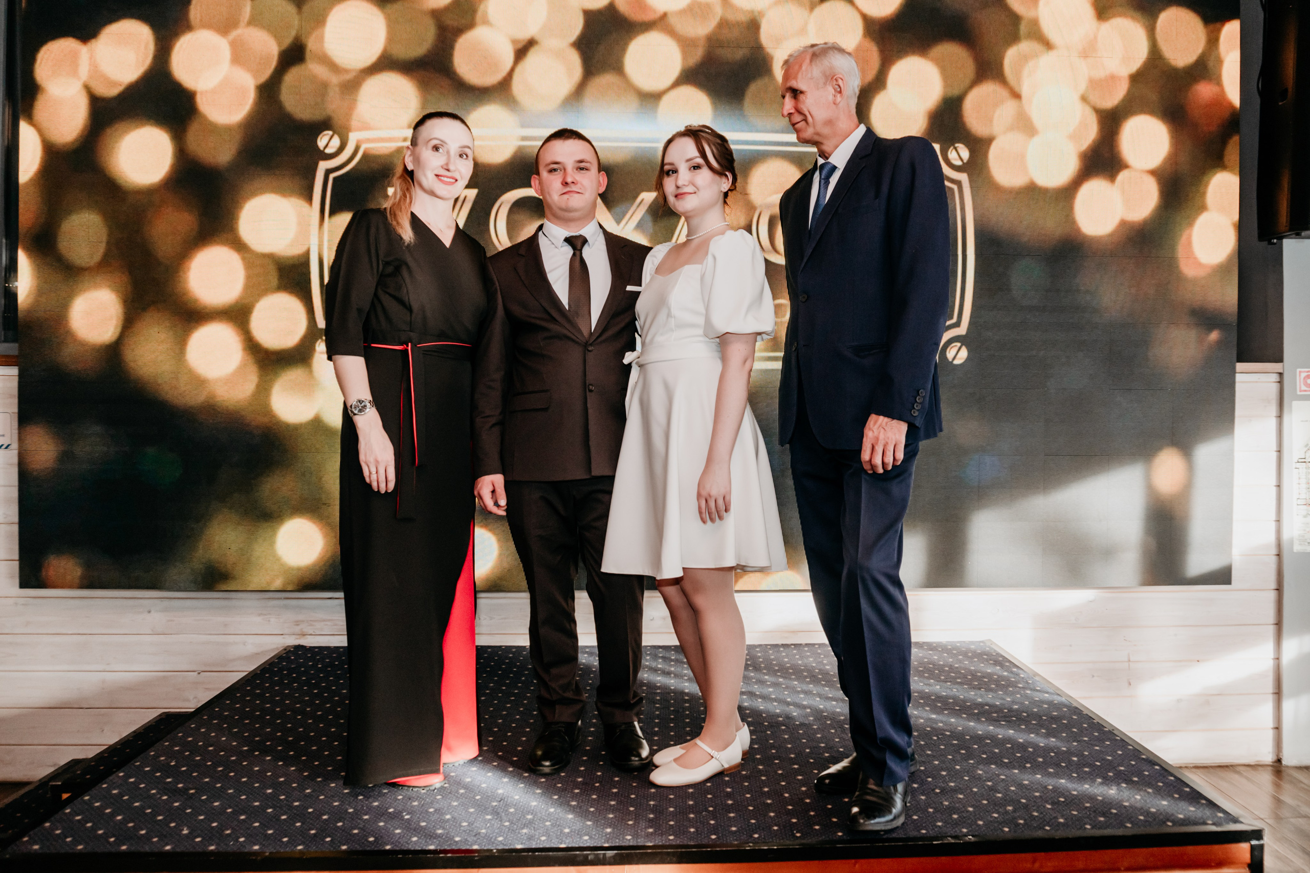 Свадебный банкет Артема и Дарьи. Ресторан «Вояж». Фотограф в Улан-Удэ. Свадебный фотограф в Улан-Удэ