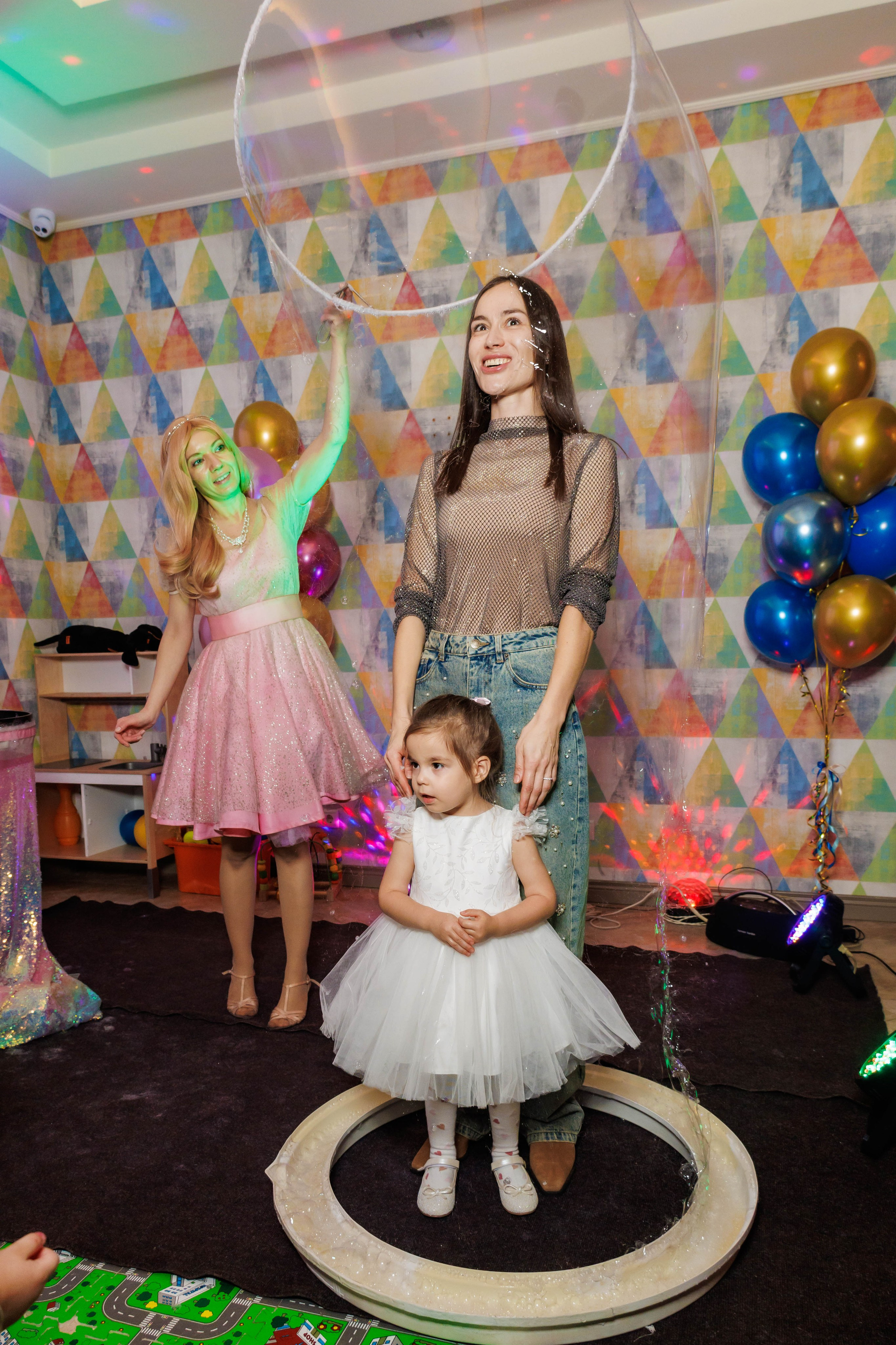 День рождения в ресторане. Фотограф в Москве Дмитрий Емельянов