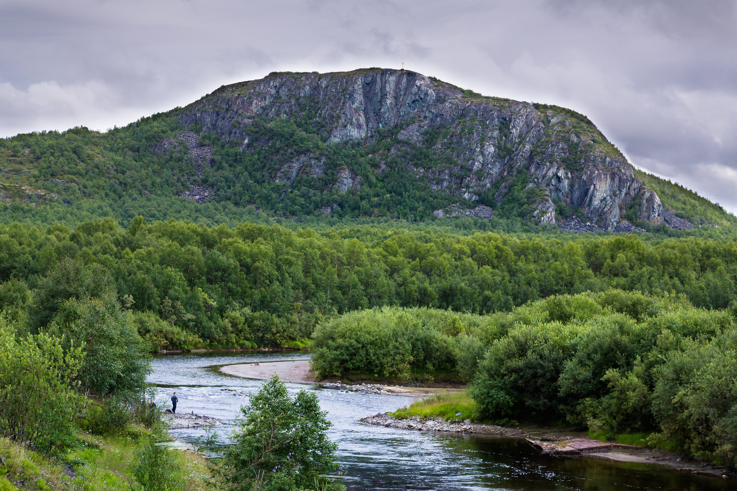 Печенга — край сосновой реки. Пейзажи Крайнего Севера. Баренцево море, Рыбачий, Средний, Немецкий