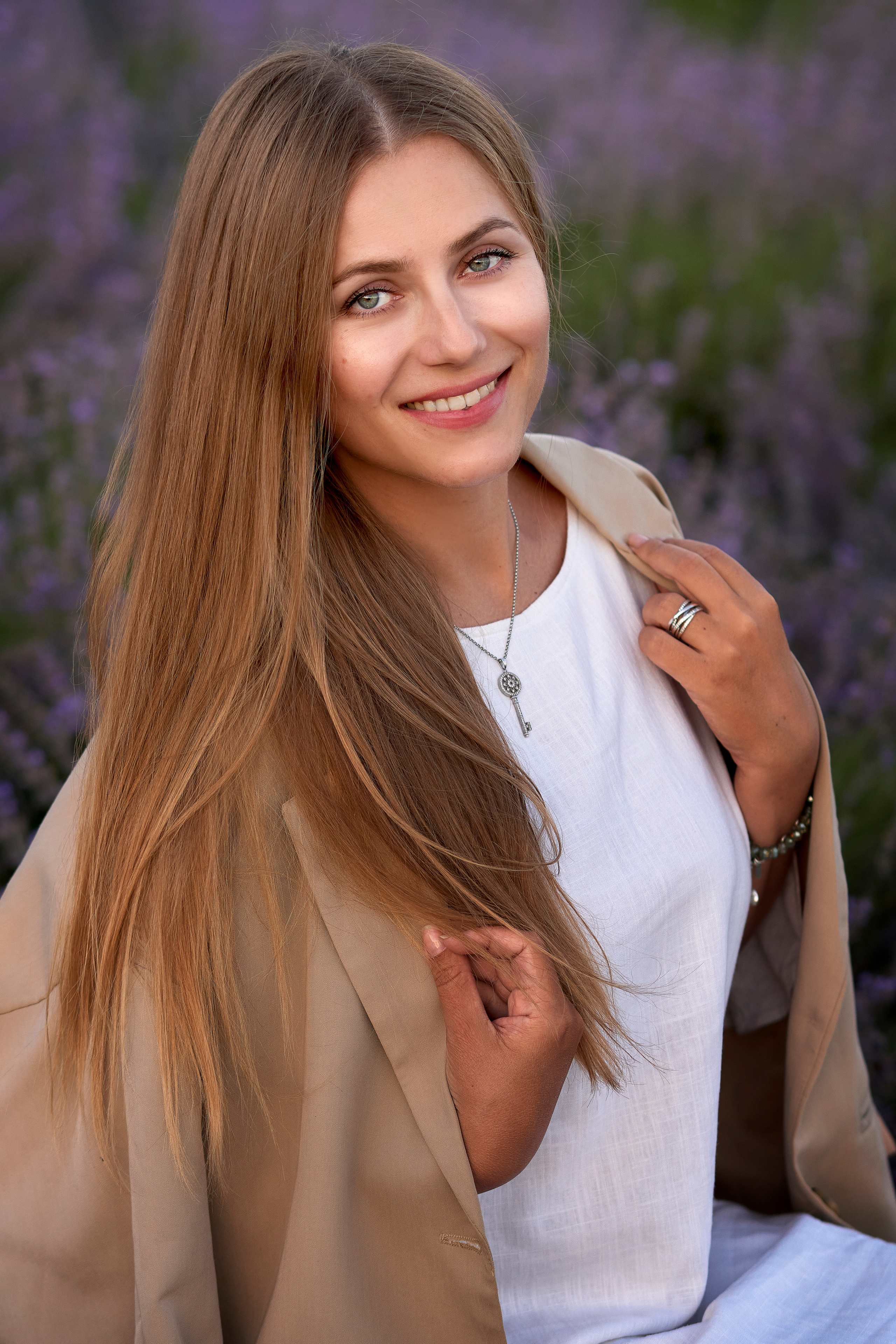 Семейная фотосессия в лавандовых полях для Регины, Паши, Димы и Арины