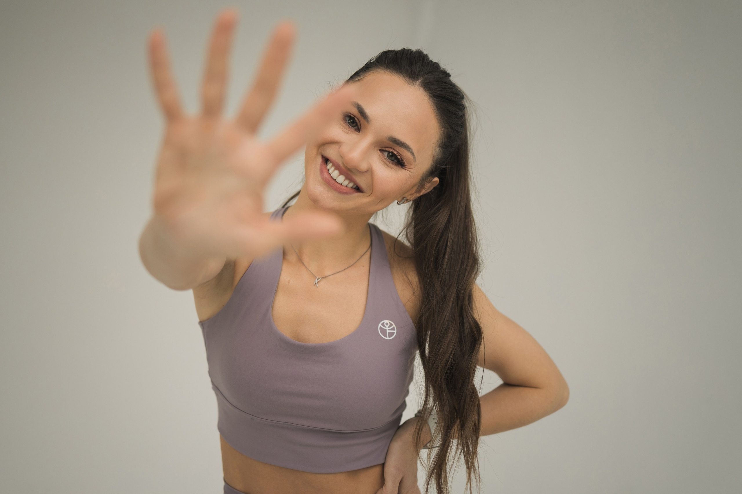 Фитнес-тренер. Портретный фотограф СПб, женский фотограф, минимализм и эстетика