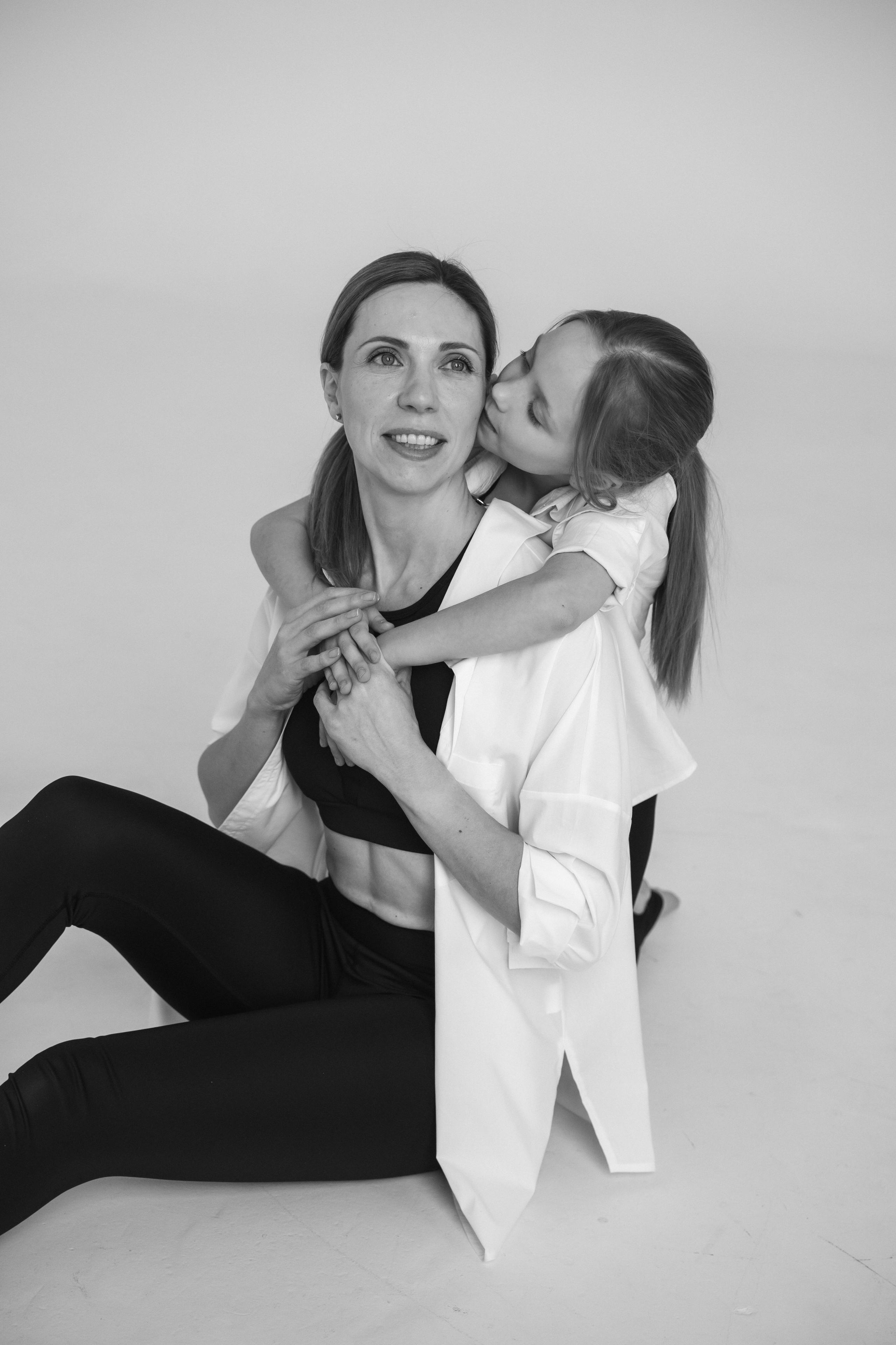 Мама и дочь. Главная