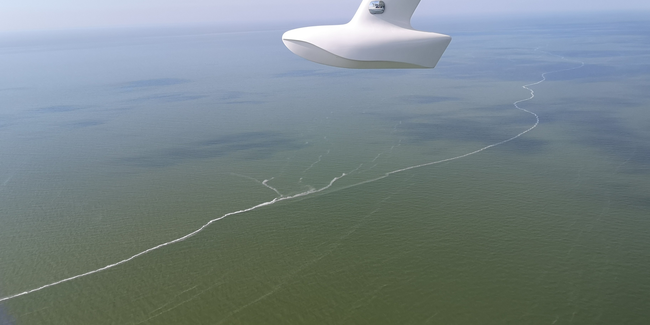 Каспийское море (наука на Ла-8) (2021 г.). Фотоальбом показывающий увлекательный мир авиации и мир медведей Андрея Иванова