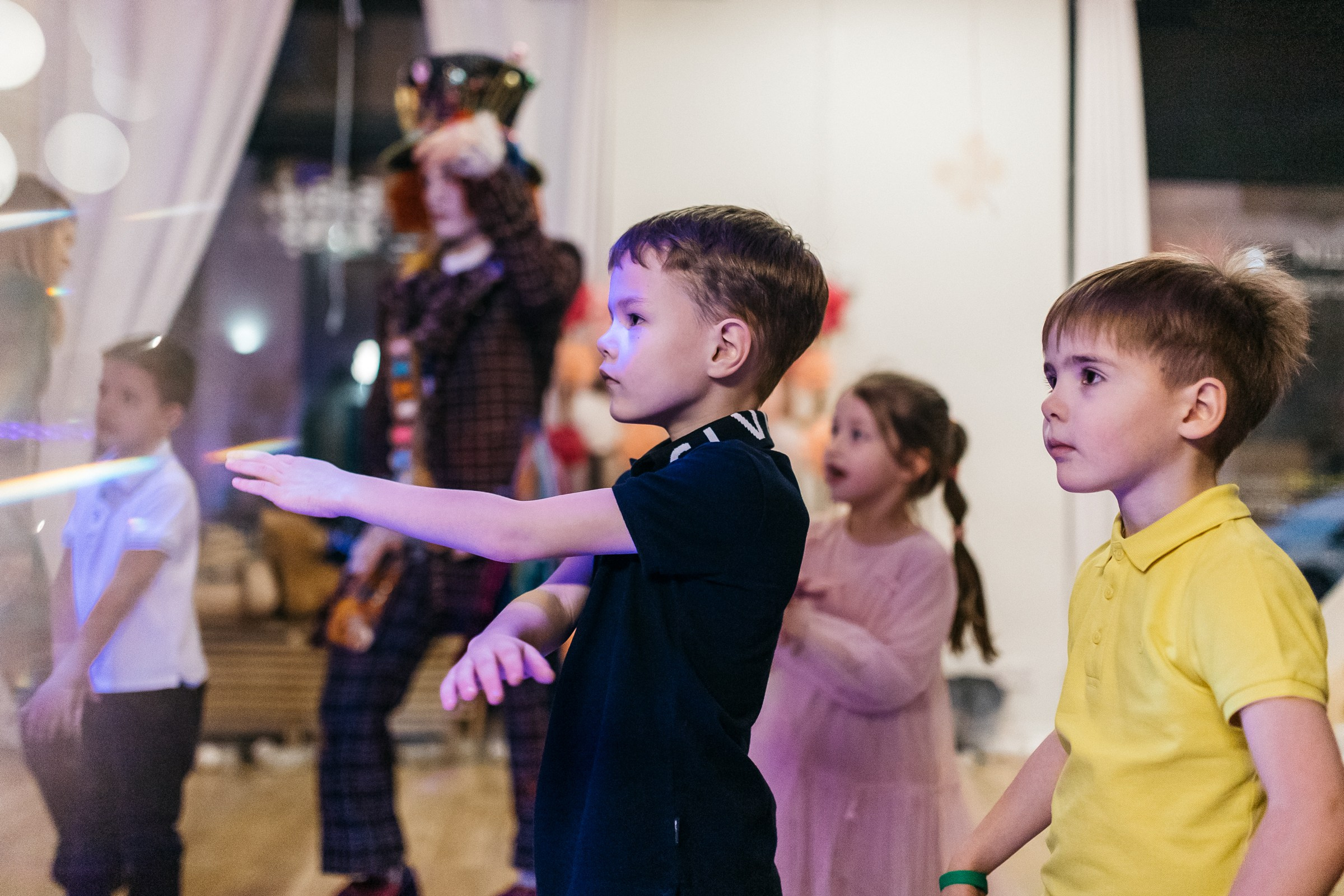 Алиса в стране чудес