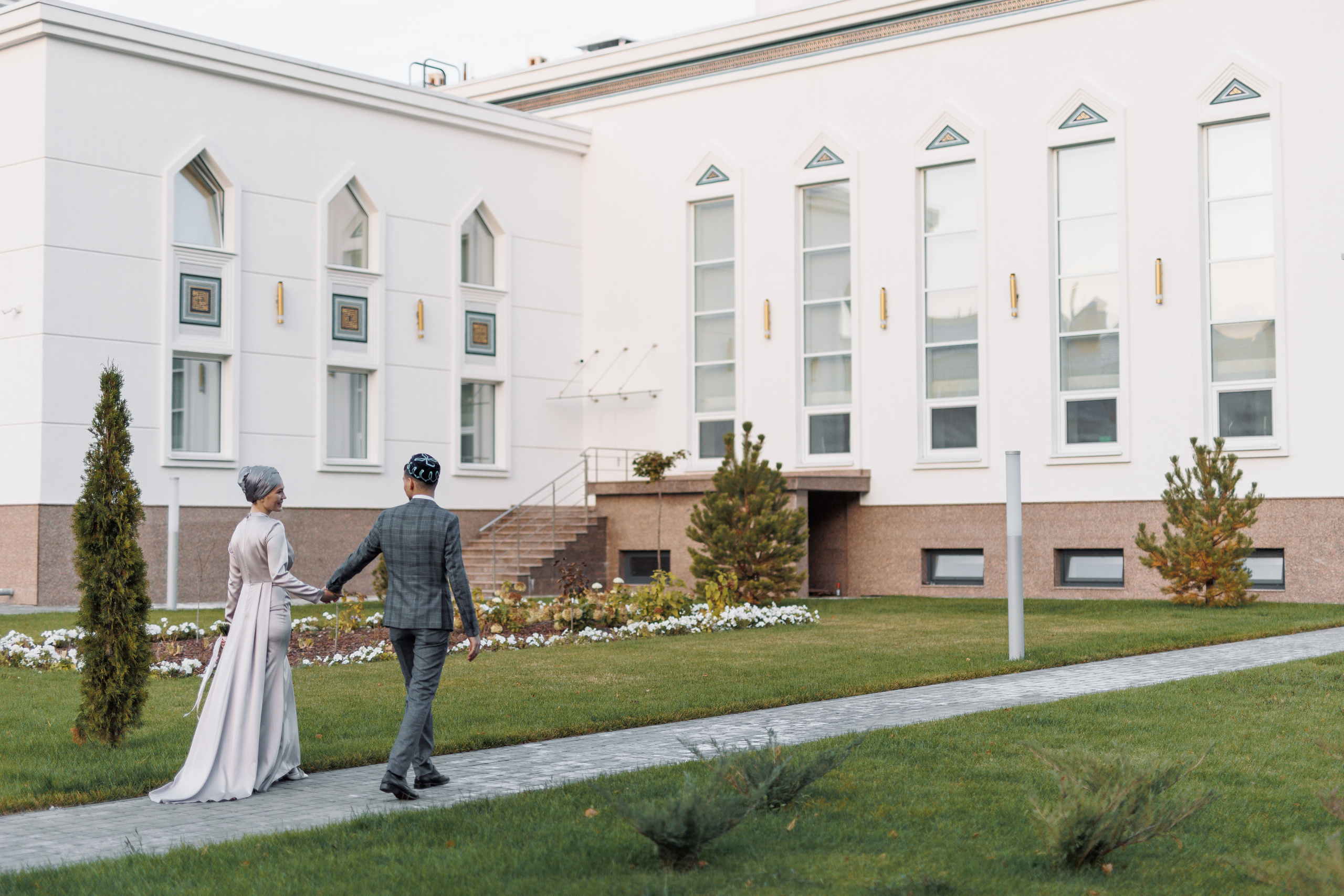 Булат & Аделина. Фотограф Казань — профессиональные услуги фотосессий в студии и на локации