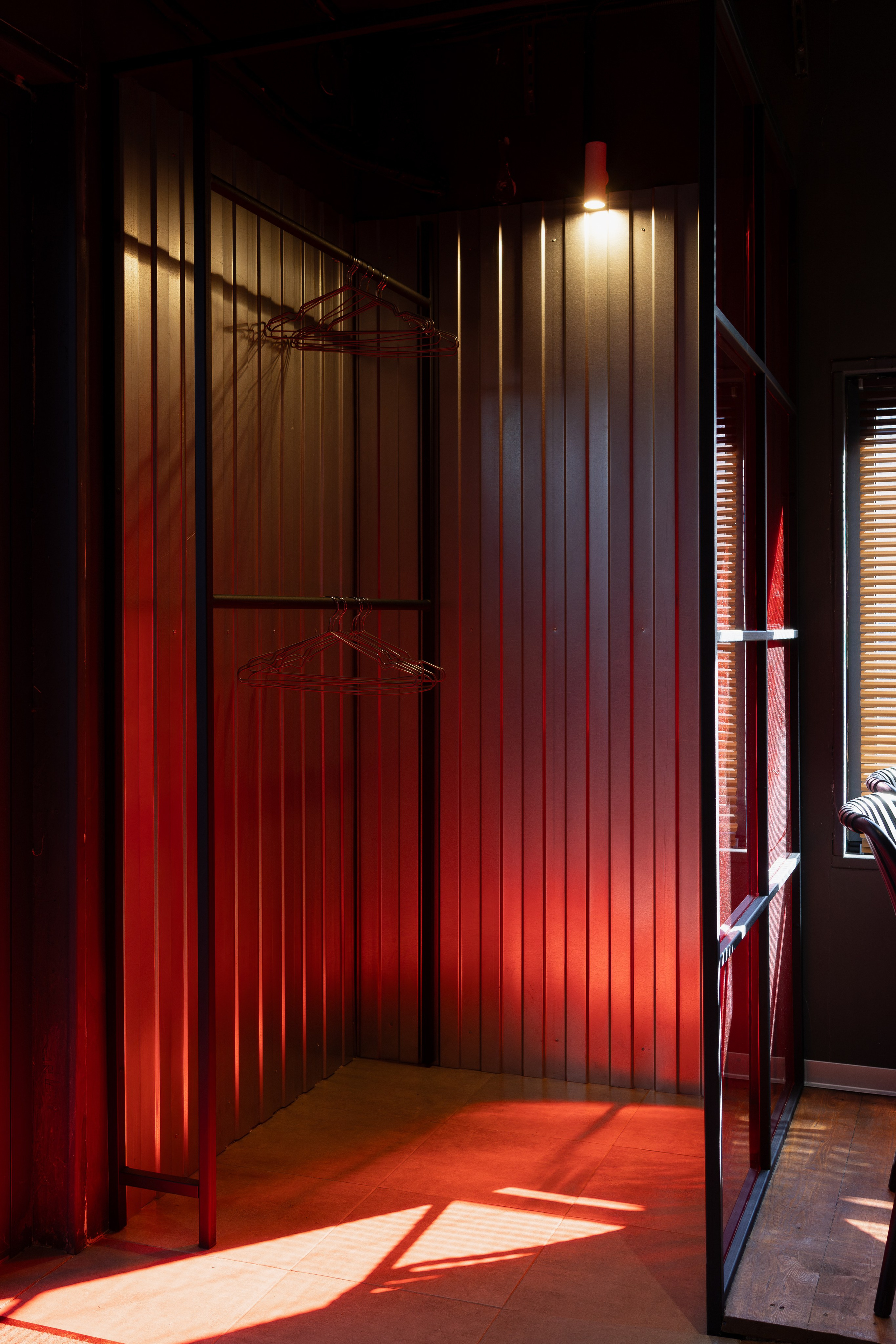 Дизайн Бара Электро Пес на ул. Профсоюзная Казань. Архитектор-дизайнер в Казани