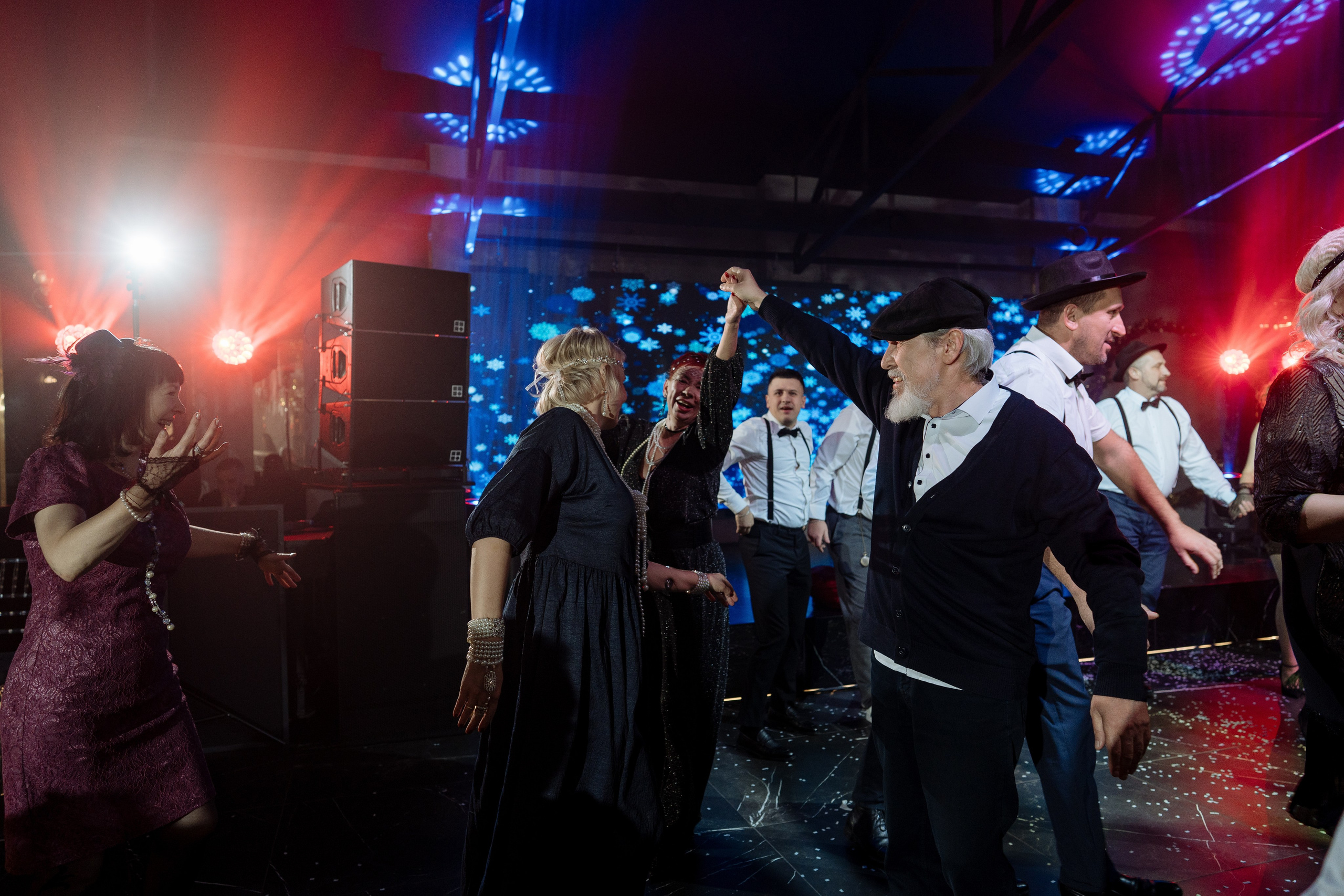 Альбион Тур