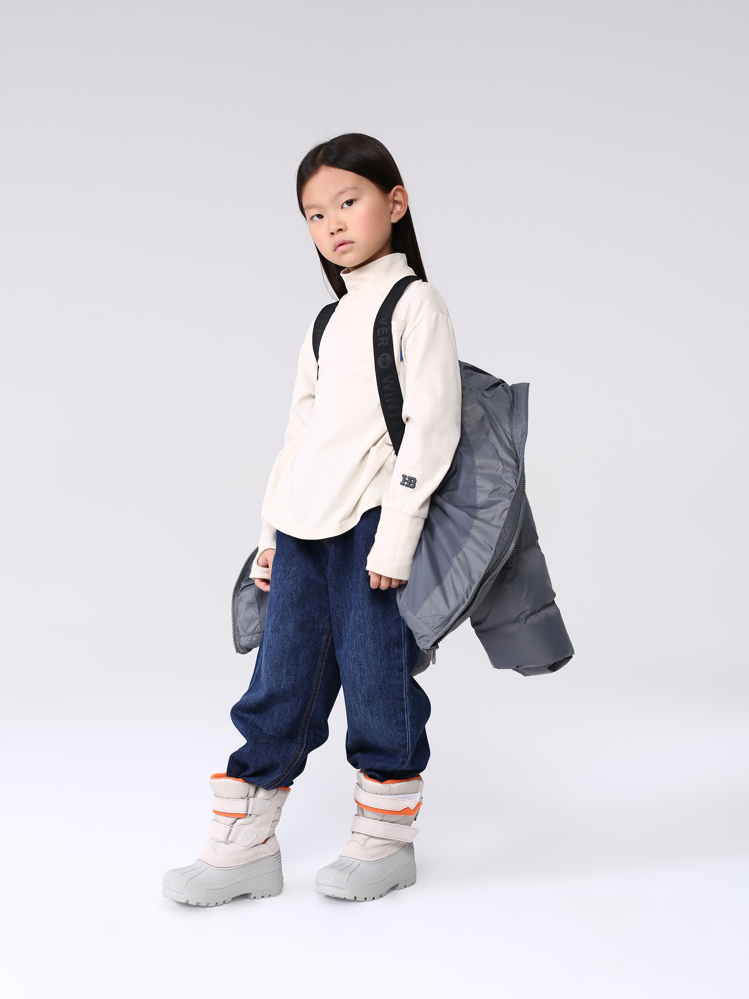 "Профессиональная детская фотосъемка для семейных портретов и воспоминаний""Высококачественная детская съемка новорожденных и малышей в студии""Рекламная детская фотосъемка для альбомов и подарков""Студийная детская съемка с креативными декорациями и позами""Коммерческая детская фотосъемка для маркетинга детских товаров""Фотография детской съемки с акцентом на эмоции и улыбки""Семейная детская съемка для портфолио и социальных сетей""Профессиональная детская фотосъемка с мягким освещением""Рекламные фото детской съемки для сайтов и брошюр""Высокоточная детская съемка для воспоминаний и презентаций""Детская фотосъемка высокого разрешения для семейных альбомов""Коммерческая детская съемка с фокусом на радость и развитие""Студийная фотосъемка детской съемки для брендов и маркетинга""Фотографии детской съемки для подарков и увеличения клиентов""Профессиональная детская съемка для каталогов и семейных историй" "Профессиональная каталожная фотосъемка товаров для e-commerce и интернет-магазинов""Высококачественная каталожная съемка одежды и аксессуаров с белым фоном""Рекламная каталожная фотосъемка для маркетинга продуктов и брендов""Студийная каталожная съемка с детальной проработкой текстур и материалов""Коммерческая каталожная фотосъемка для каталогов и онлайн-платформ""Фотография каталожной съемки с акцентом на дизайн и презентацию товаров""Предметная каталожная съемка для увеличения продаж в e-commerce""Профессиональная каталожная фотосъемка с использованием студийного освещения""Рекламные фото каталожной съемки для сайтов и социальных сетей""Высокоточная каталожная съемка товаров для презентаций и брошюр""Каталожная фотосъемка высокого разрешения для онлайн-магазинов""Коммерческая каталожная съемка с фокусом на качество и детализацию""Студийная каталожная фотосъемка для брендов и ритейла""Фотографии каталожной съемки для маркетинговых кампаний""Профессиональная каталожная съемка для каталогов и увеличения конверсии"