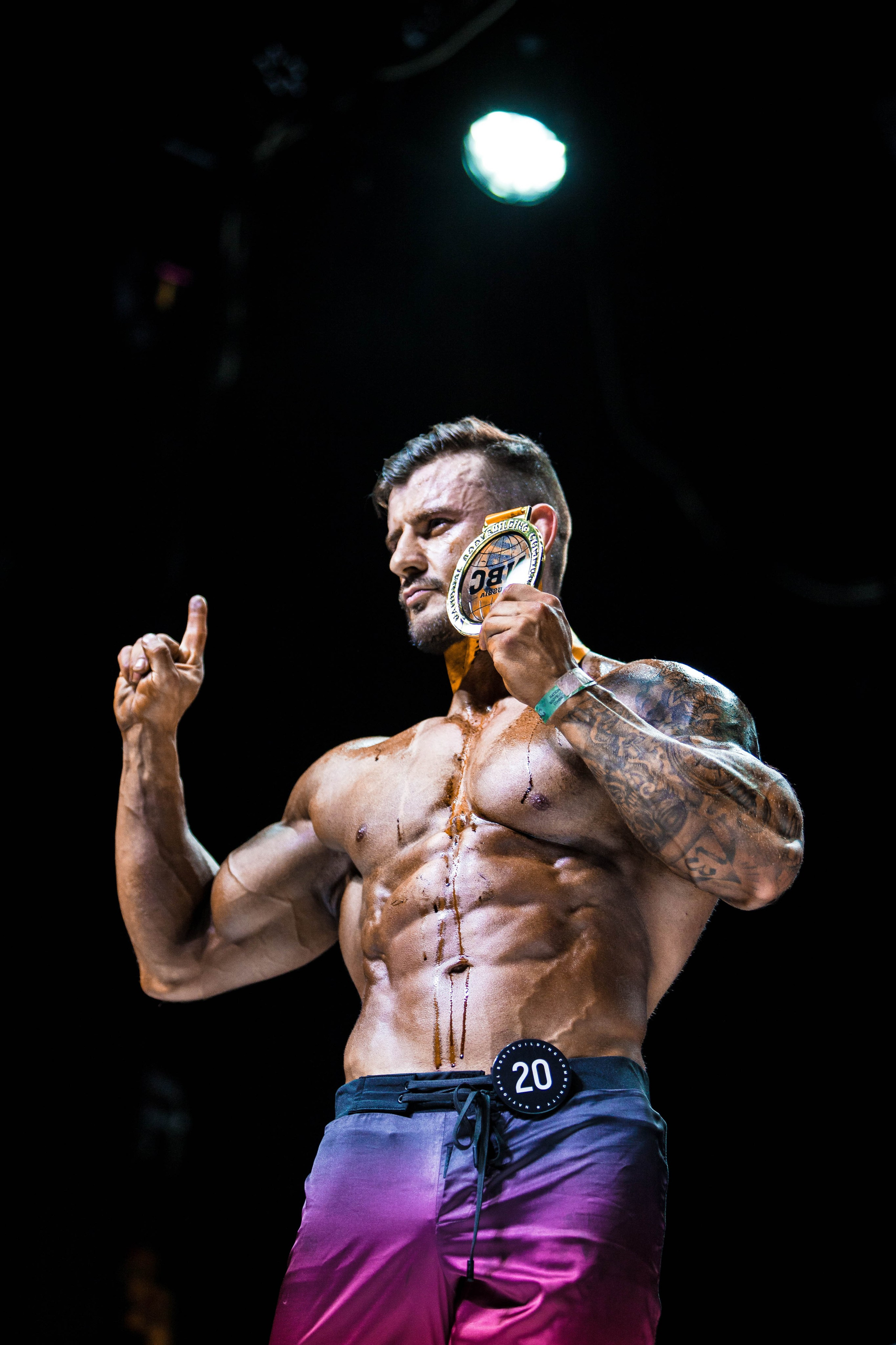 NBC9. Фотограф — художник в Москве Васильева Юлия