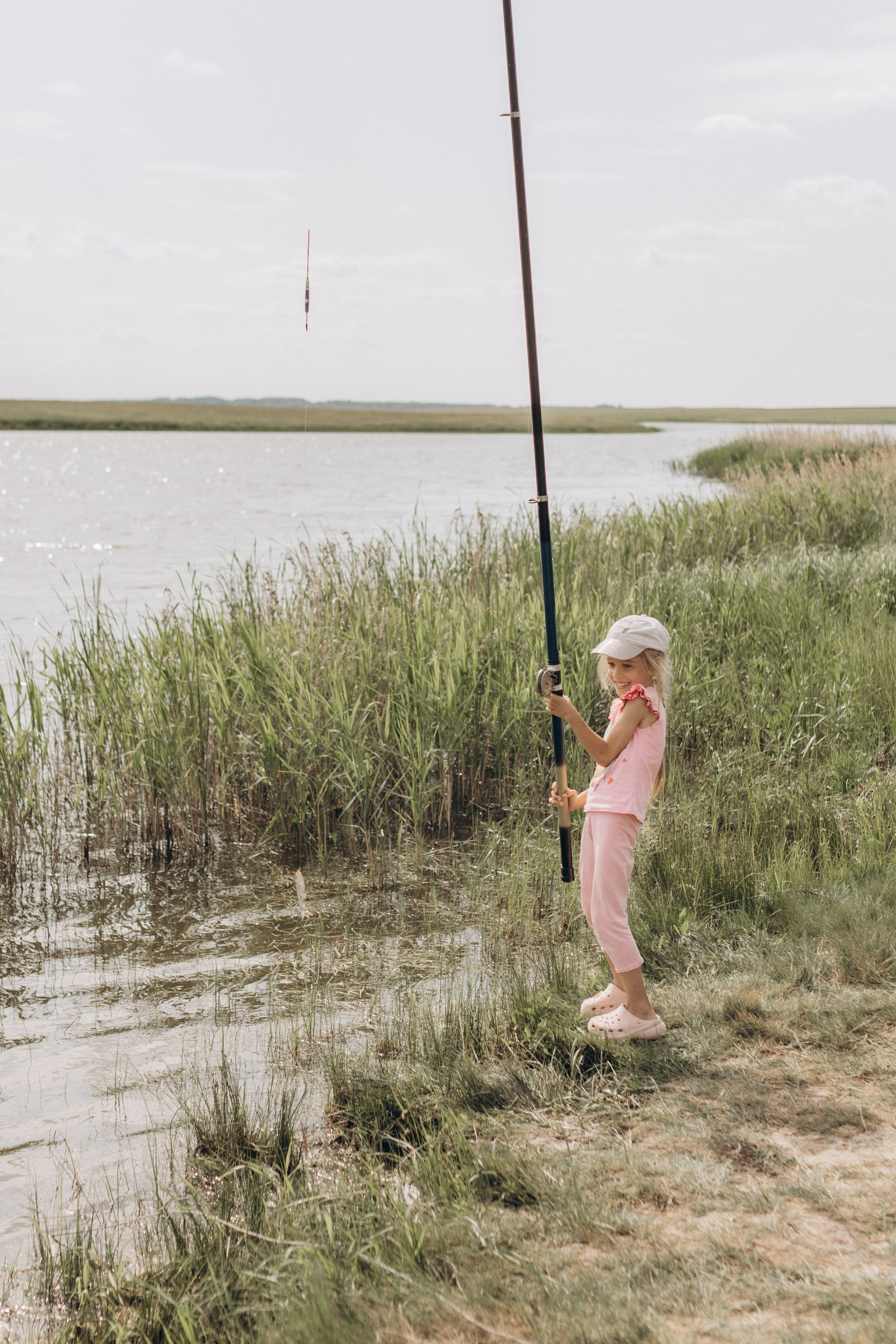 Семейная рыбалка. Семейный фотограф lifestyle в Новосибирске Елена Шпилевая
