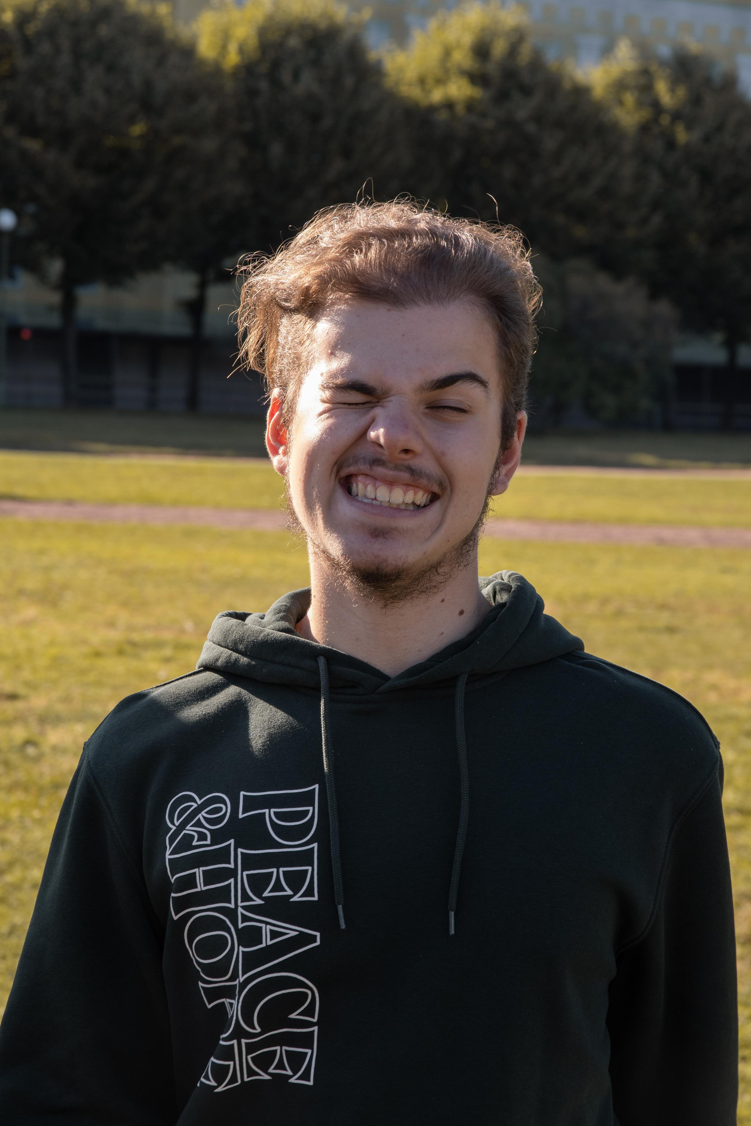 J.T. ITMO. Предметный и портретный фотограф Конорев Роман | Санкт-Петербург