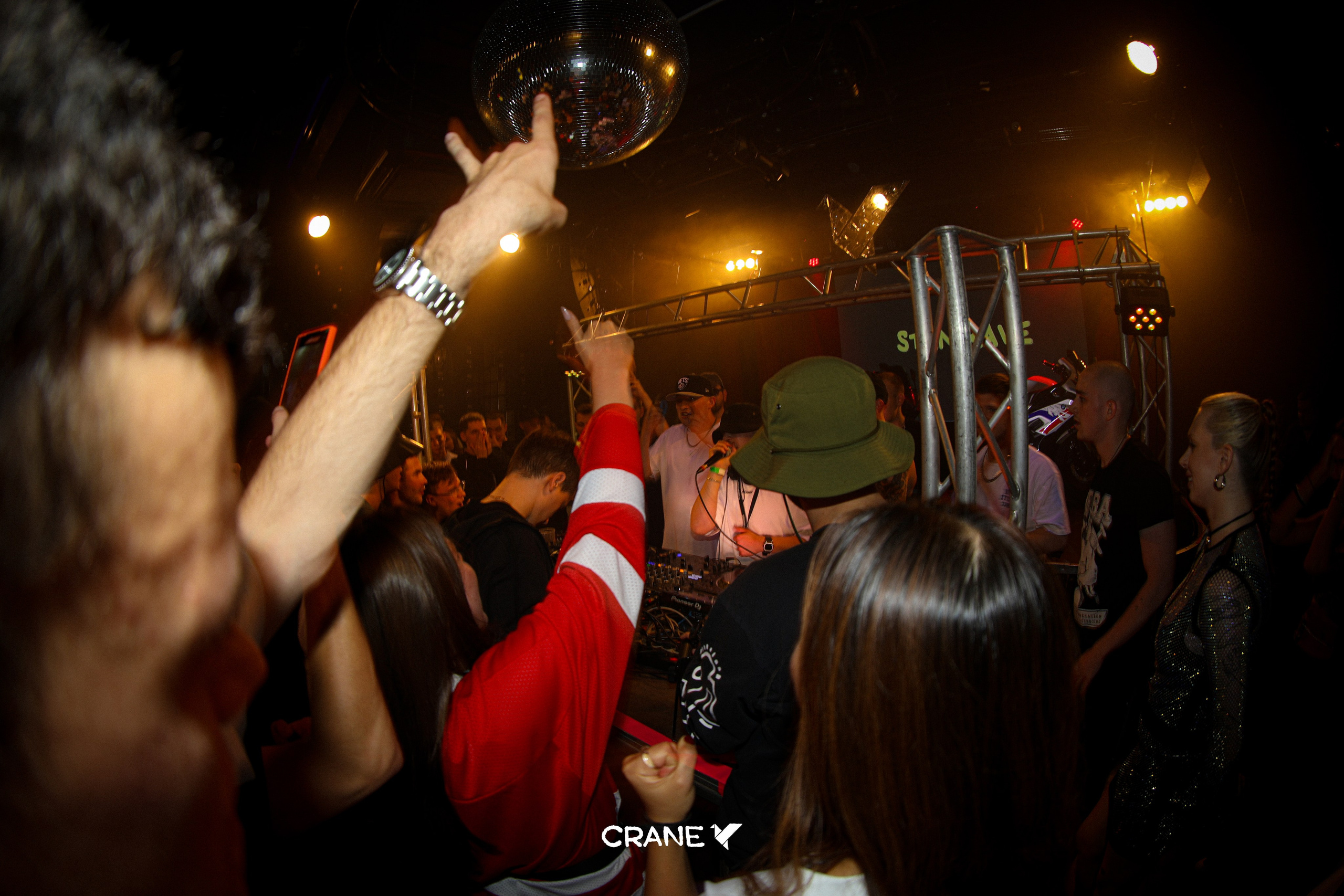 CRANE | GOODBYE SUMMER | 31.08.24