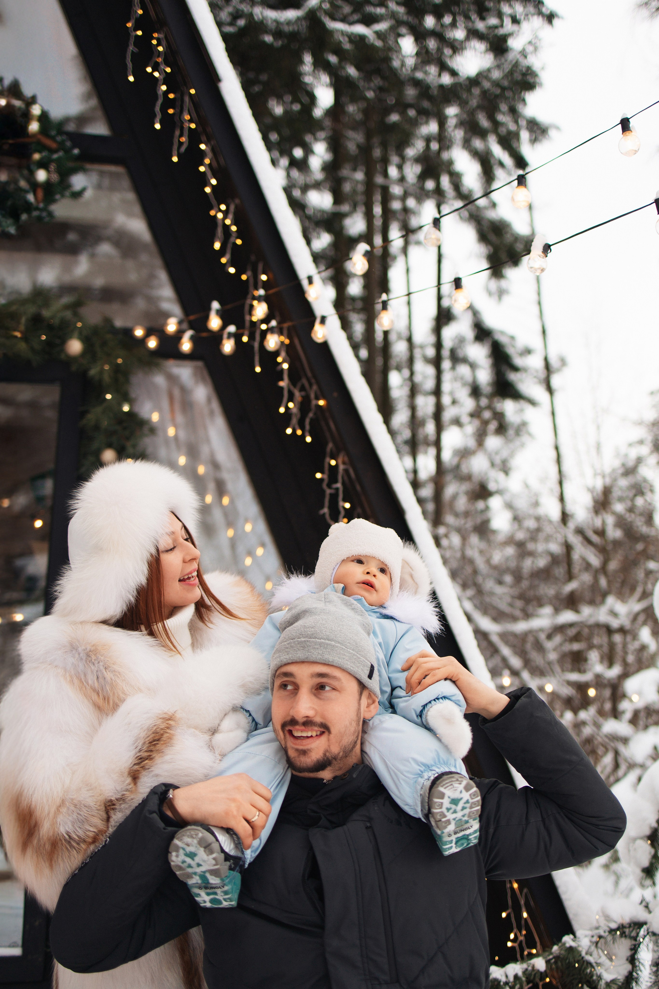 Ксения, Владимир, Леон, Шале в лесу. Семейный фотограф в Москве Марина Петра