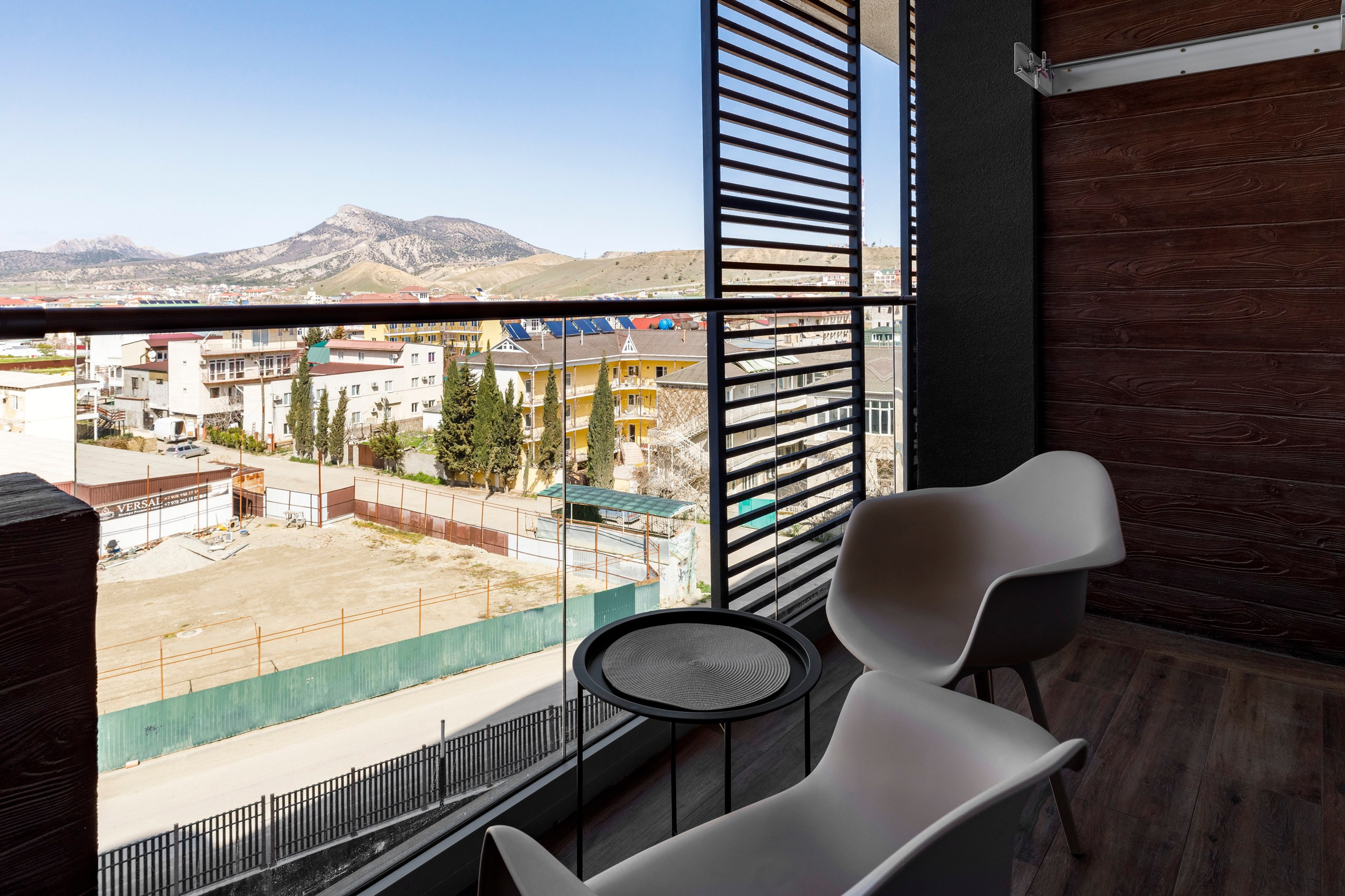 Судак. Апартаменты для суточной аренды. Atlas Apart-Hotel & SPA. Интерьерный фотограф Симонян Сергей в Крыму