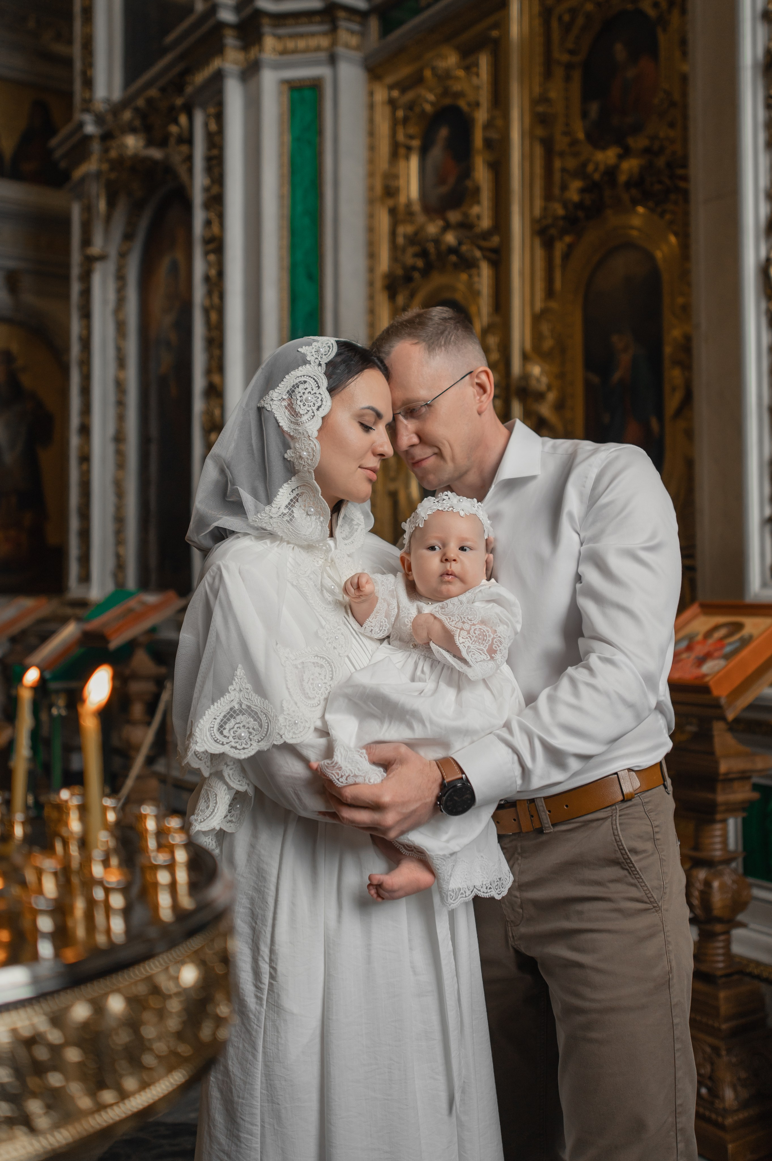 Крещение в Исаакиевском соборе. Фотограф на крещение и венчание, семейный фотограф в Санкт-Петербурге