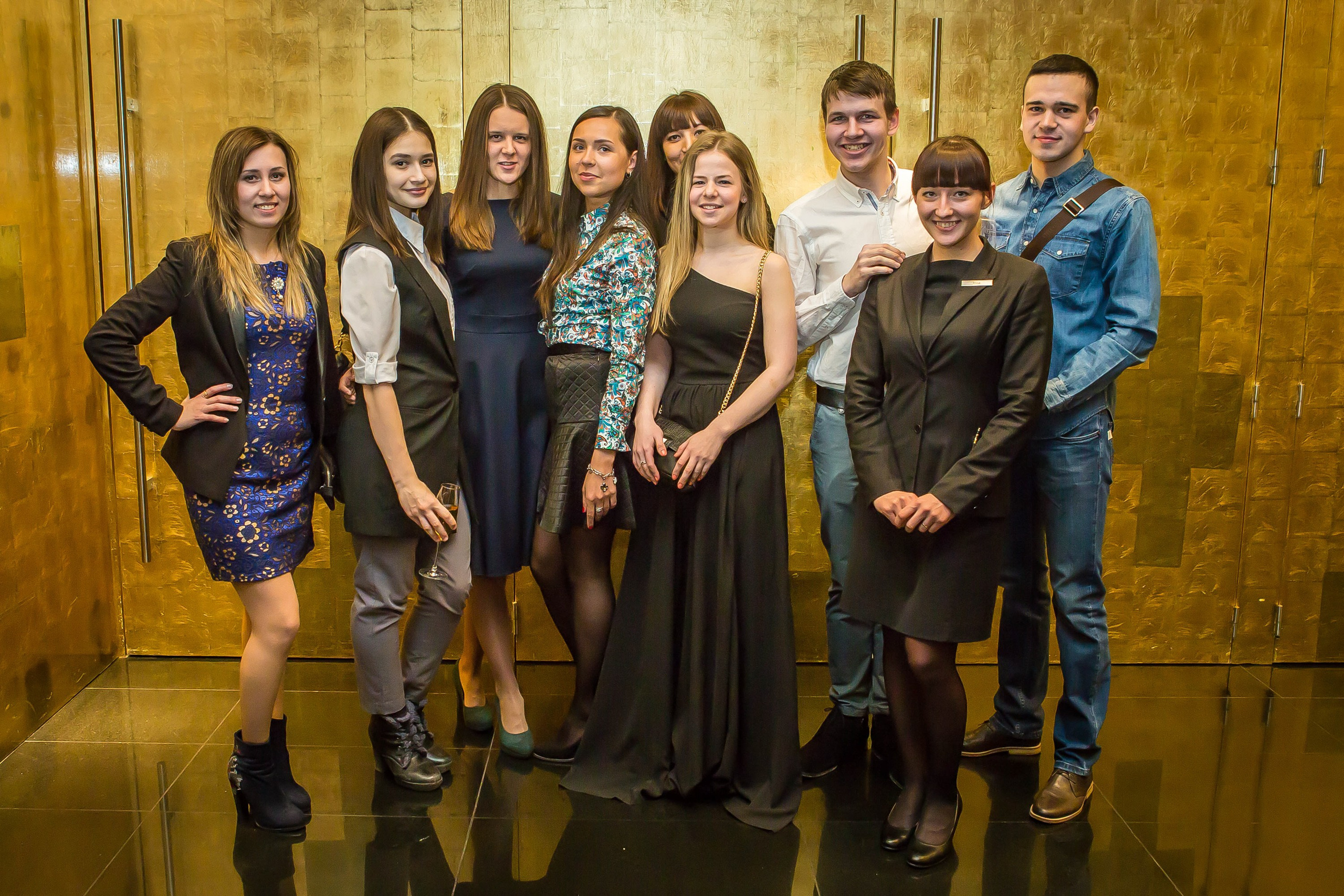 КОРПОРАТИВ. Фотограф для маркетплейсов Михаил Бове