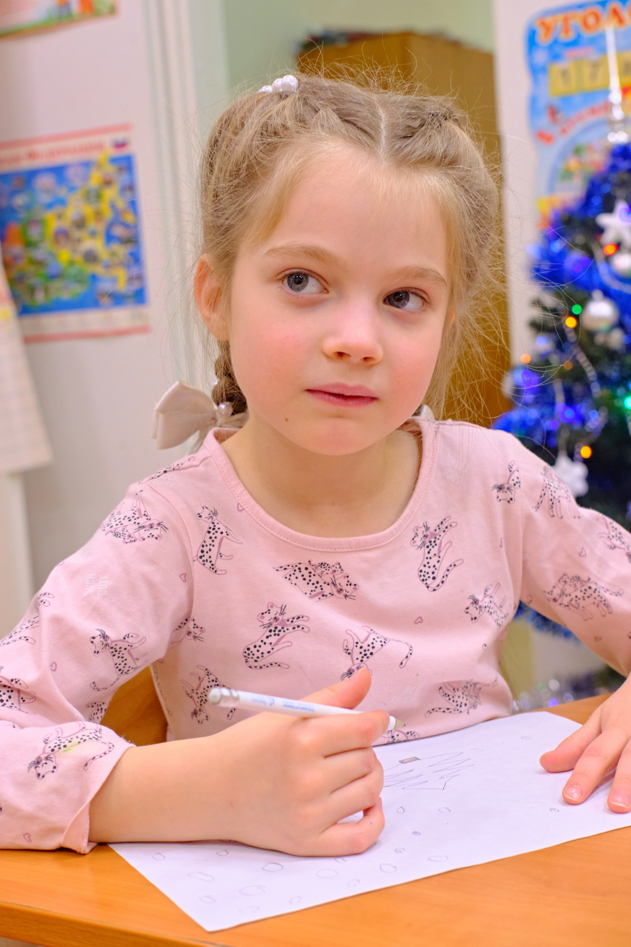 Забронировать услугу «Выпускной альбом» у фотографа Кати Вербицкой. К-КАДР — выпускные альбомы для детского сада, семейные фотографии, предметная и модельная съемка в СПб