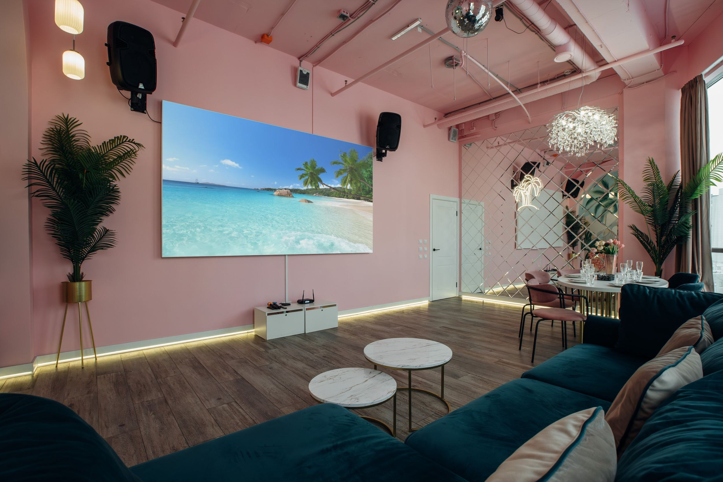 Площадь Карла Фаберже 8Е. Аренда лофта в СПб для мероприятий