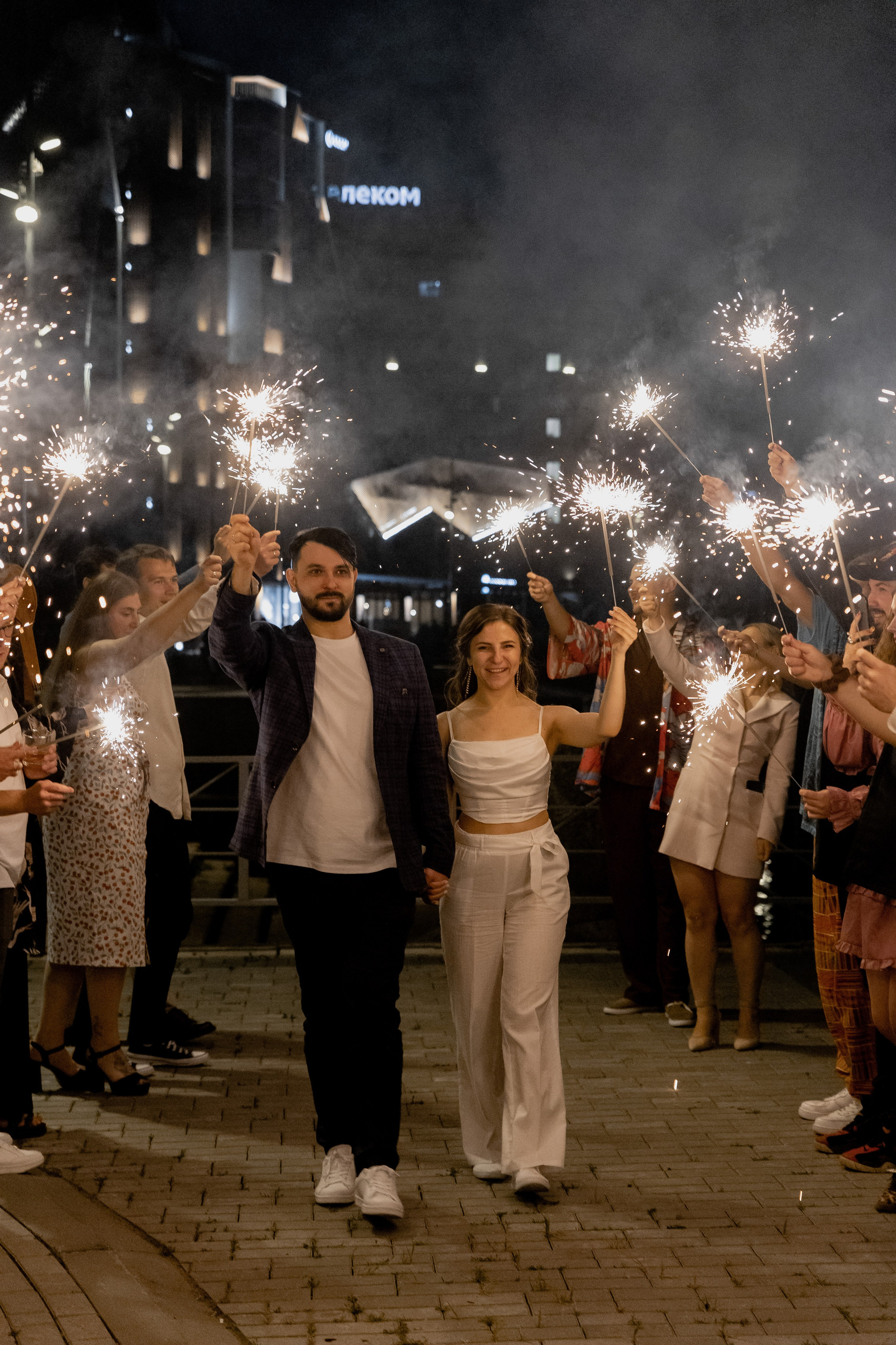 Бенгальские огни. Свадебный фотограф Калининград
