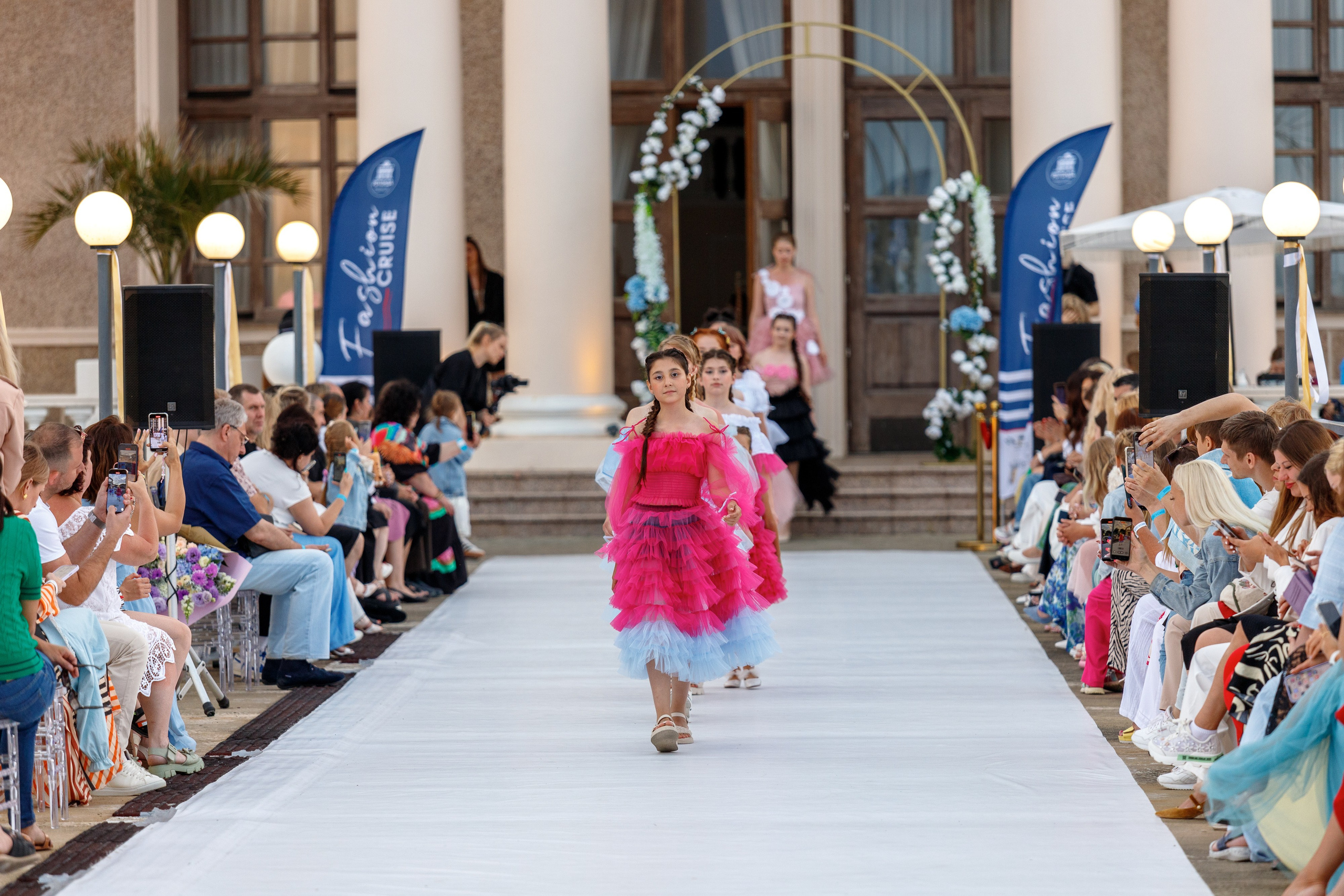 29 Fashion Cruise. Интерьерный и фуд фотограф в Иркутске Дмитрий Арно