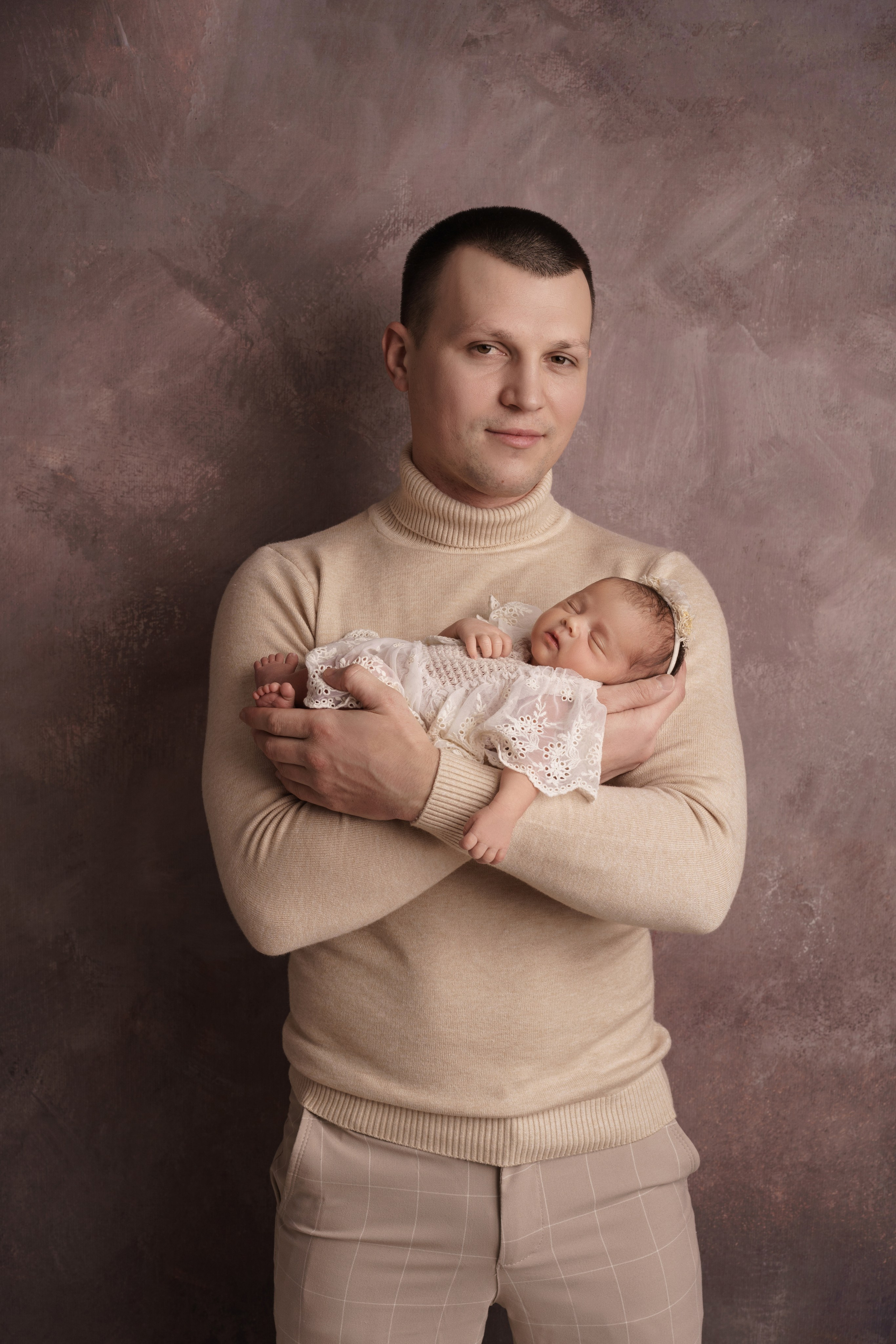 Семейные фотосессии с новорожденными | Трогательные кадры малышей и их близких в Москве и МО. Фотосессия новорожденных в Москве и Московской области | Профессиональный фотограф newborn — Татьяна Иванова