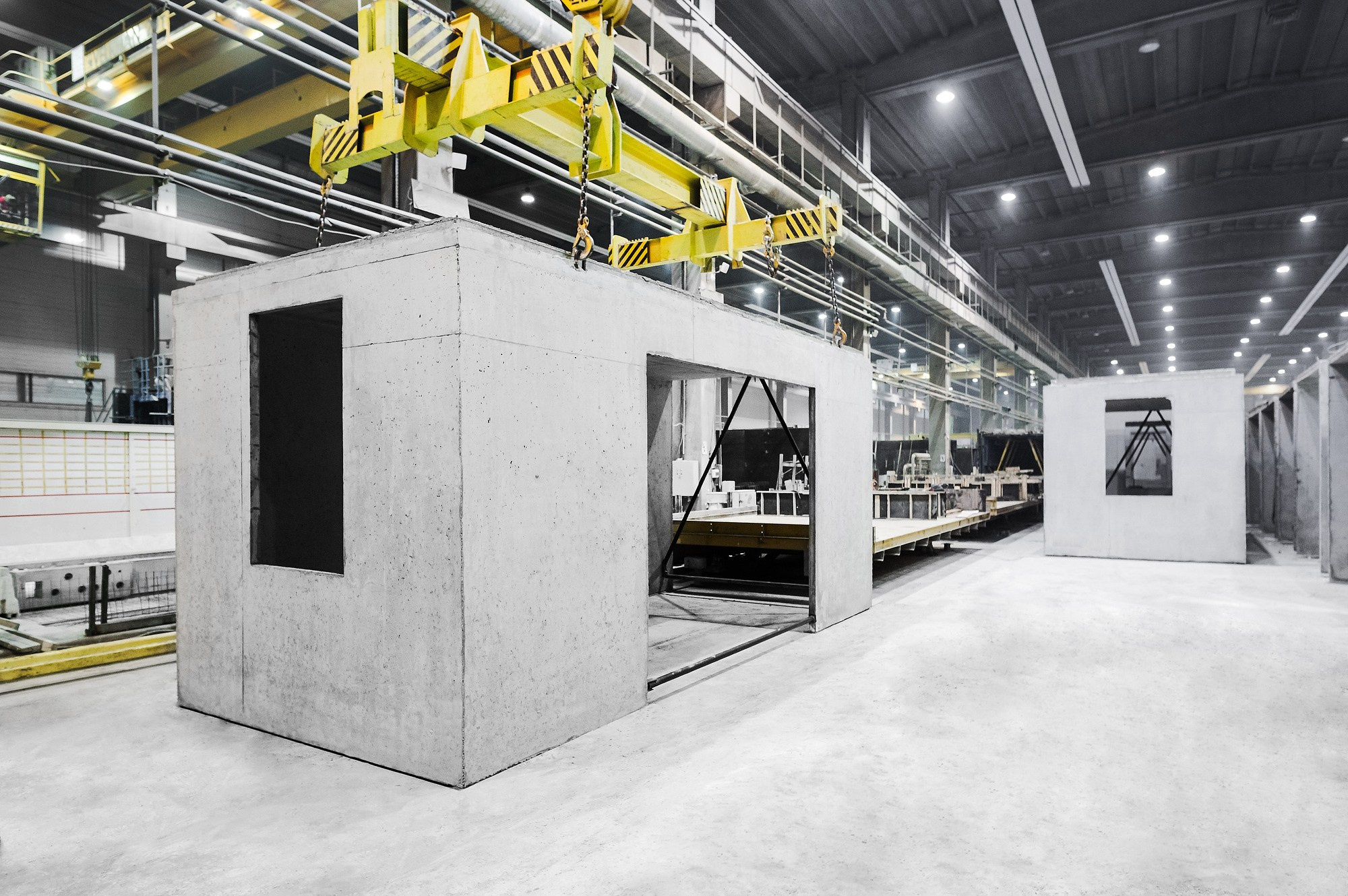 Модульный блок для строительства модульных домов и зданий, в цеху завода ЖБИ Мажино