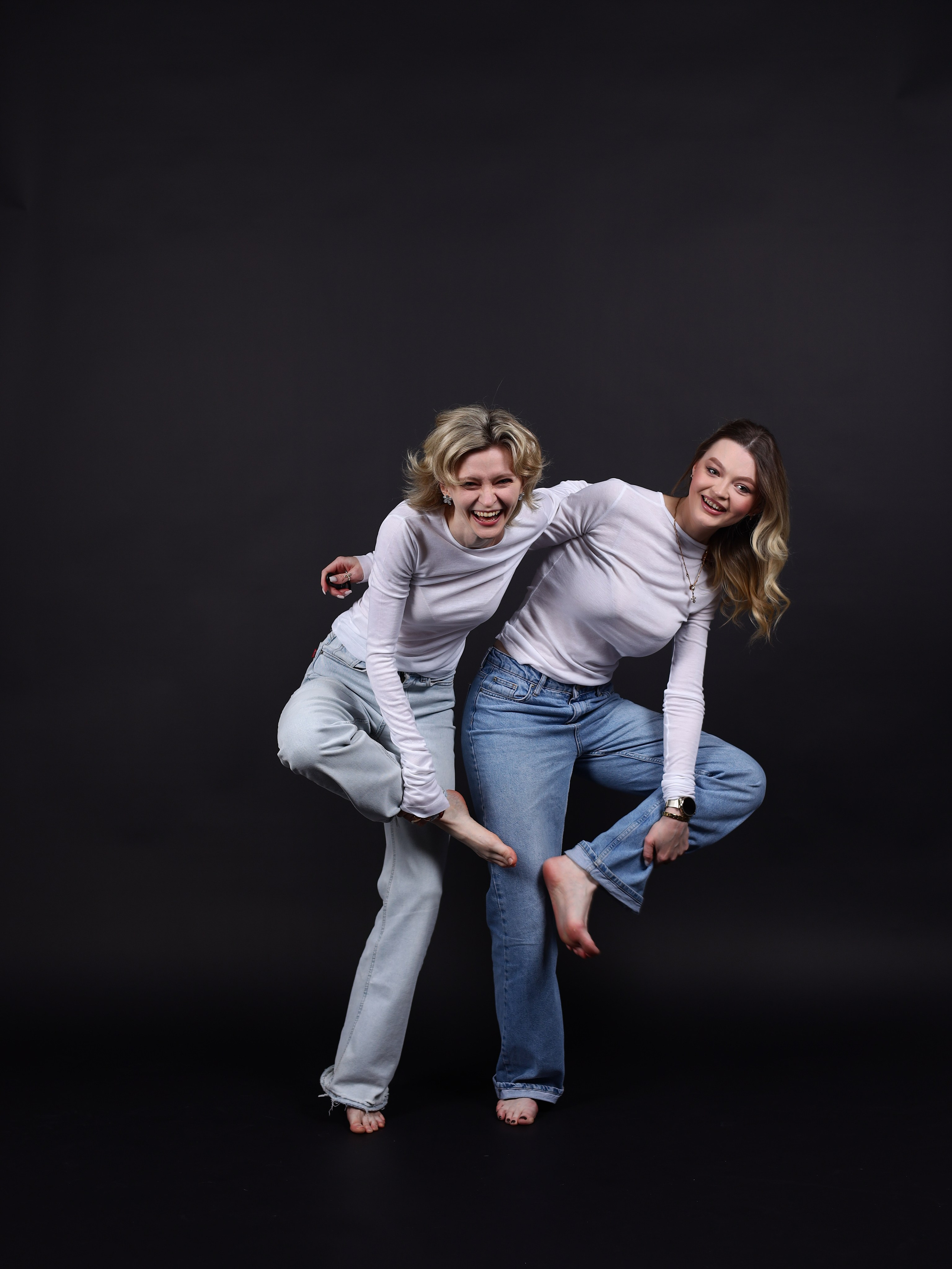 Дарья и Анна. Фотостудия без фотографа Чехов. Первая студия автопортрета в Чехове