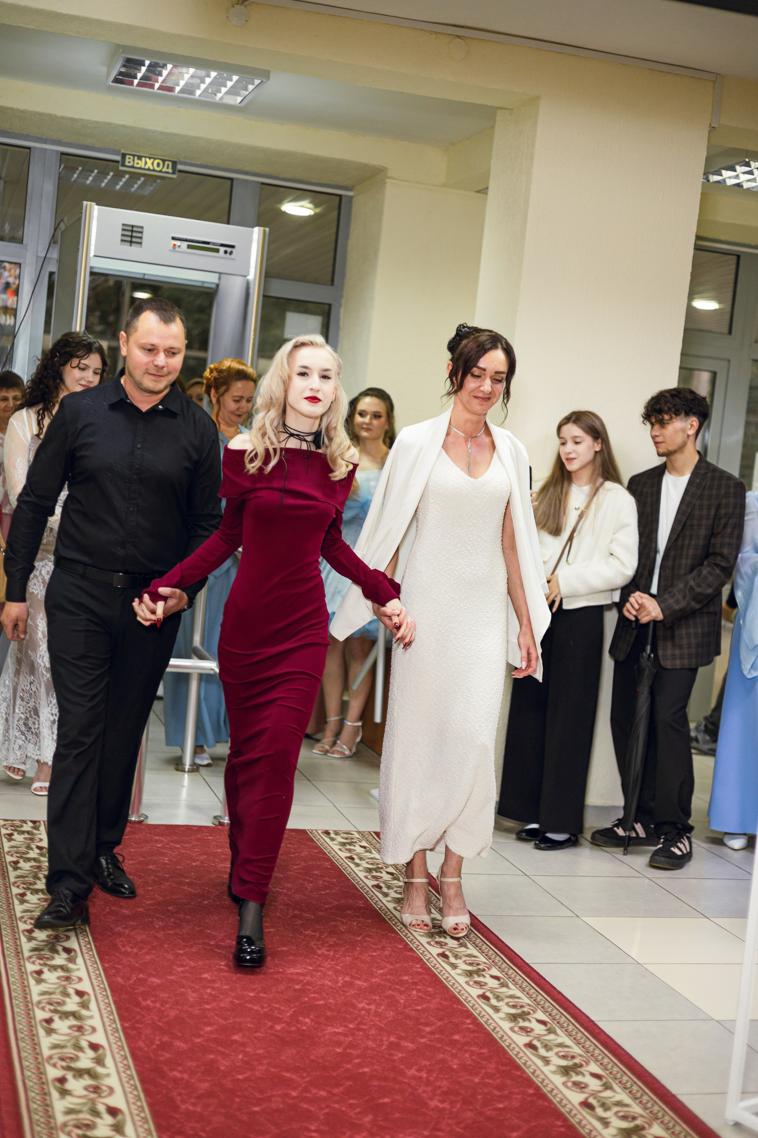 3 школа. Фотограф и видеограф в Бугульме Аня Трутнева